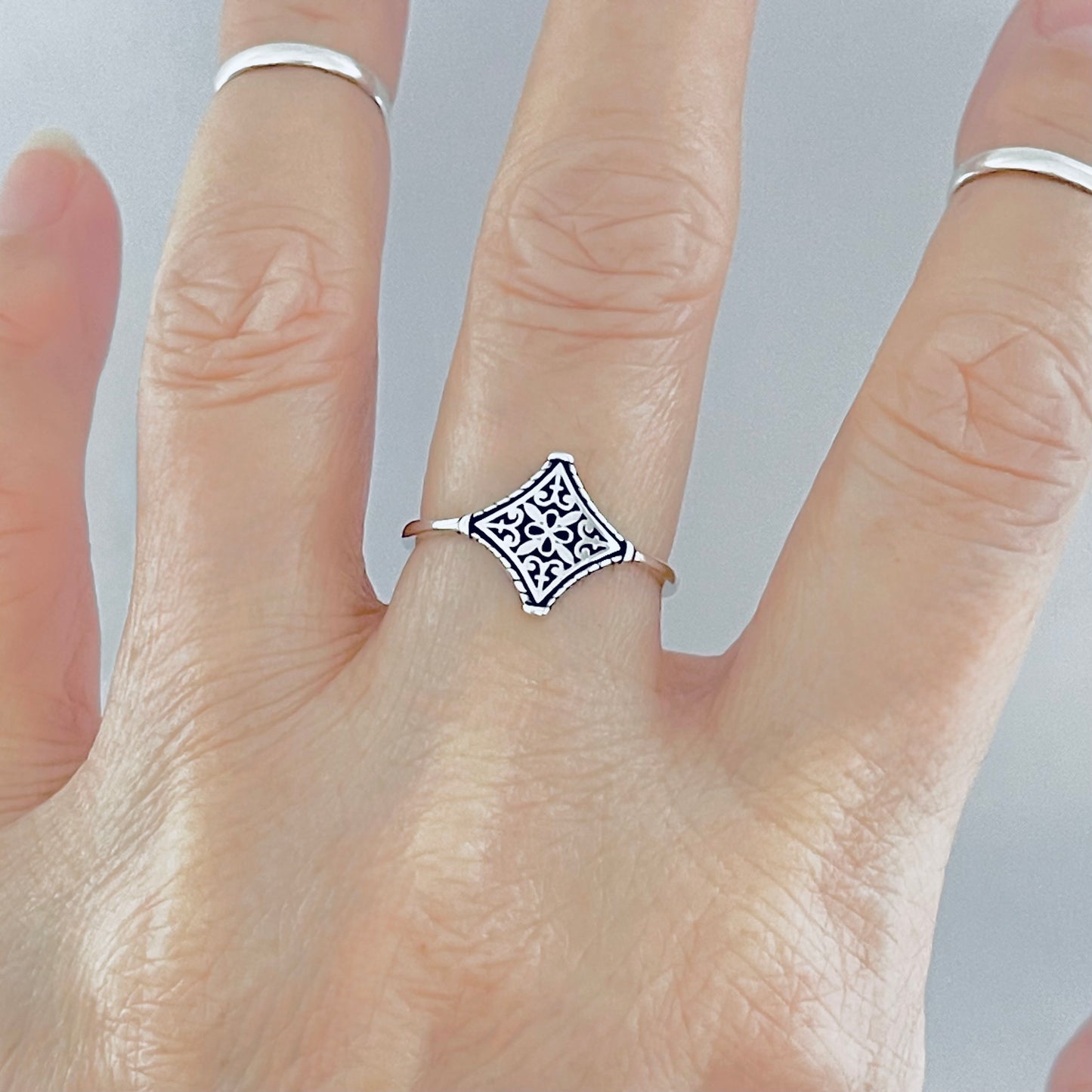 Sterling Silver Dainty Filigree Tapestry Ring – Mandala Boho Silver Ring