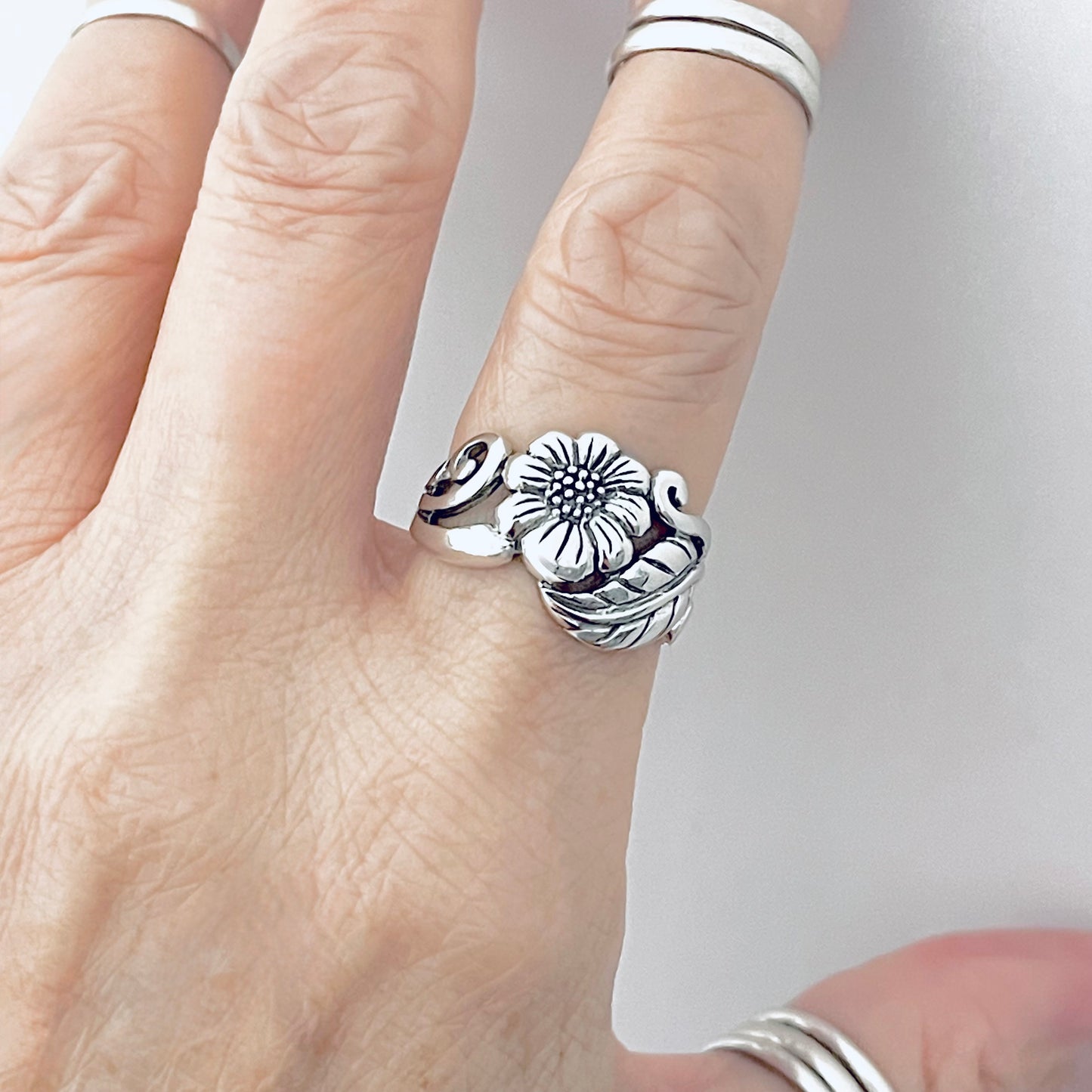 Sterling Silver Statement Sunflower Ring with Leaf, Flower Rings, Sunshine Jewelry