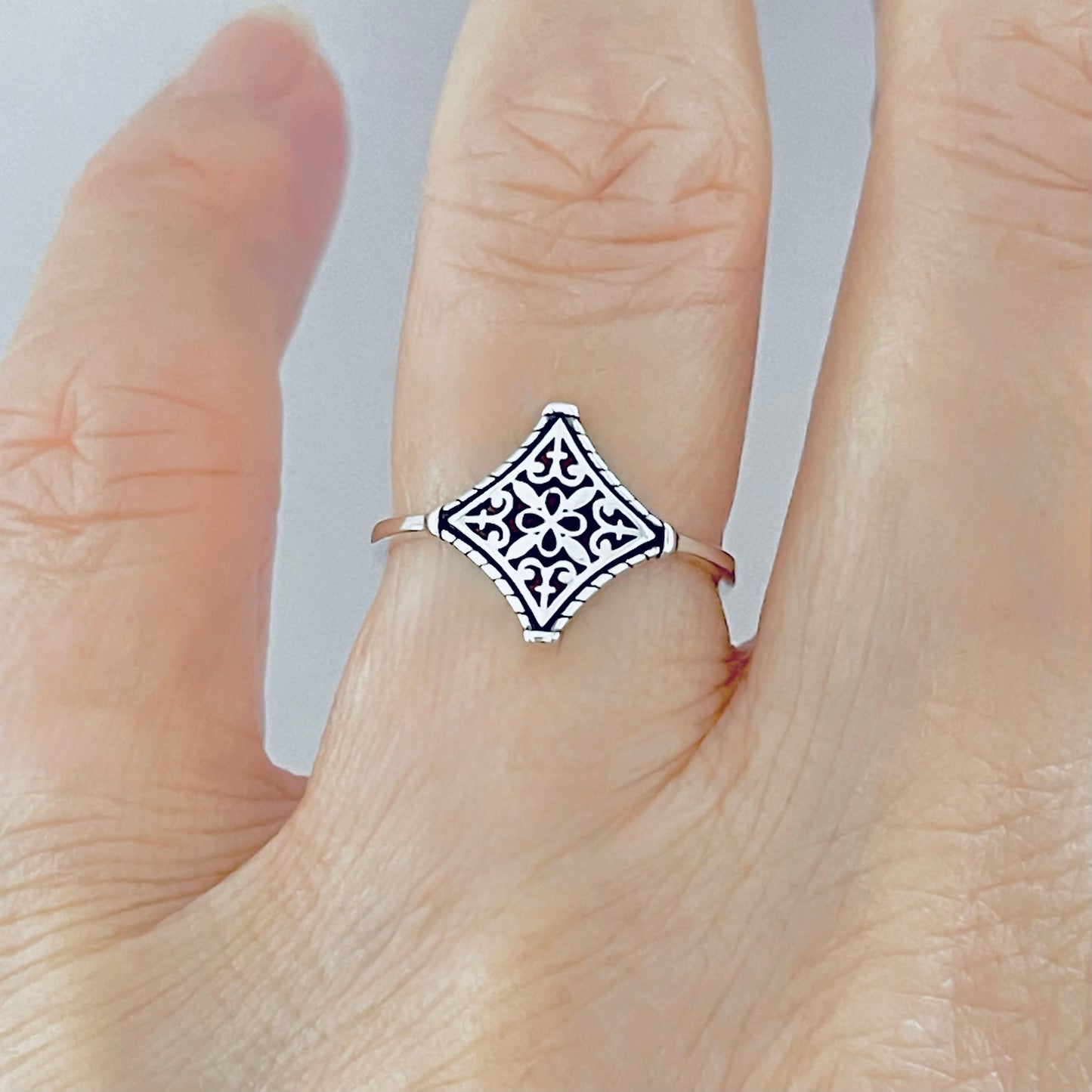 Sterling Silver Dainty Filigree Tapestry Ring – Mandala Boho Silver Ring