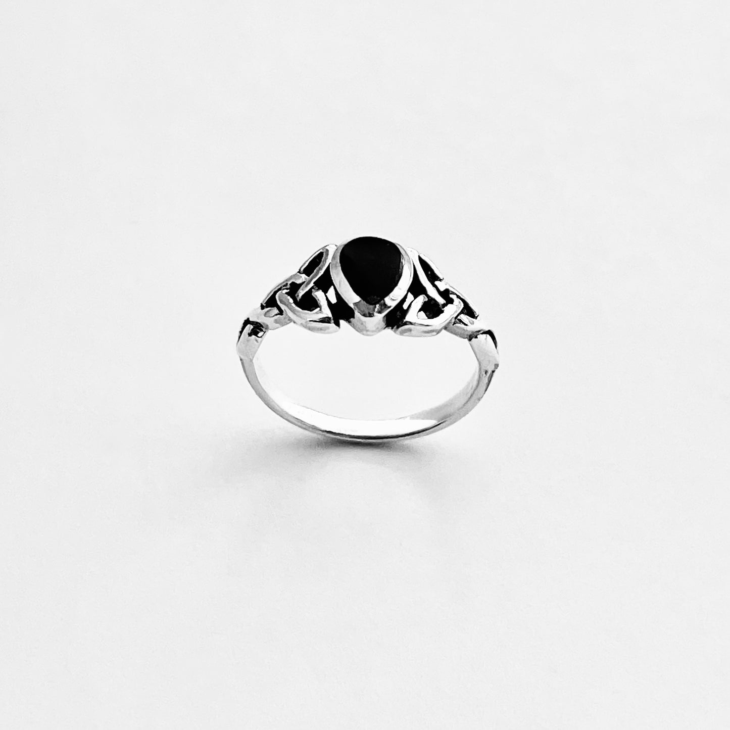 925 Sterling Silver Teardrop Black Onyx Ring | Celtic & Healing Silver Ring