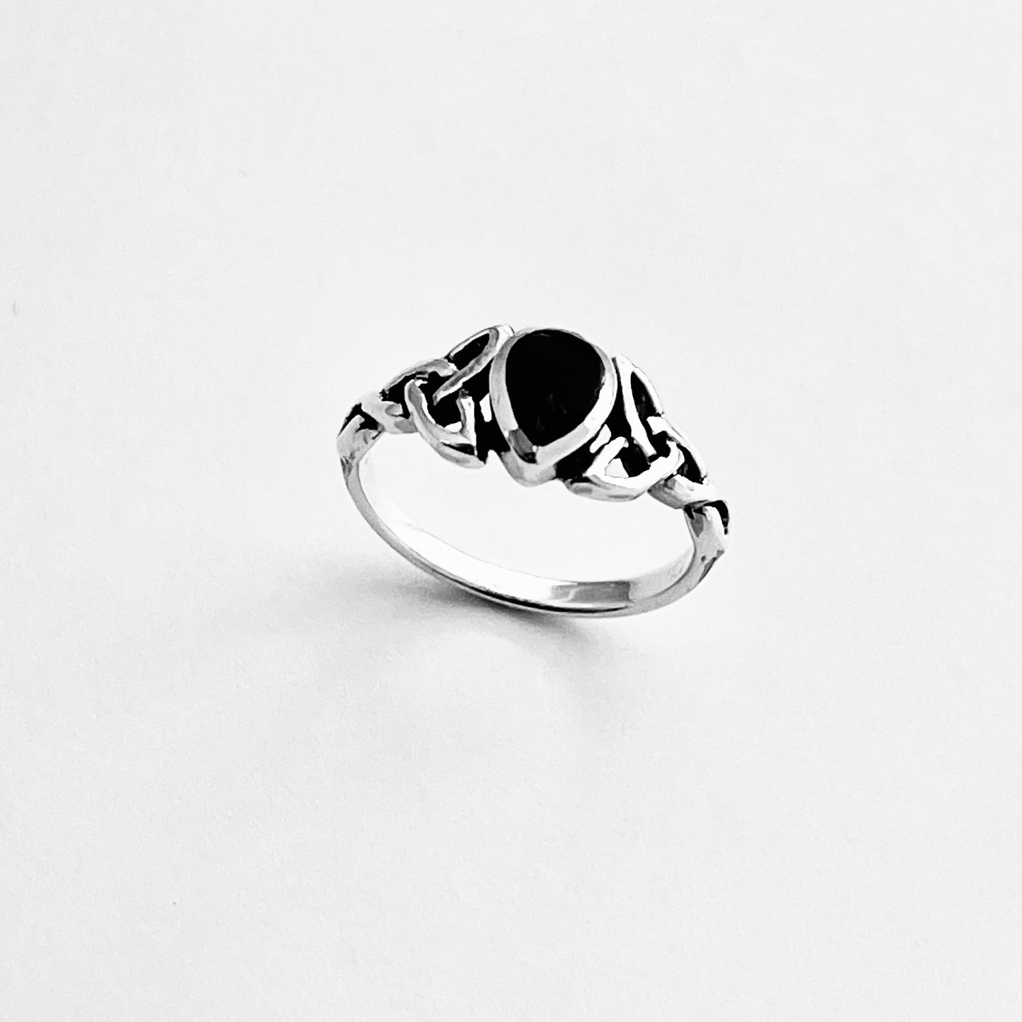 925 Sterling Silver Teardrop Black Onyx Ring | Celtic & Healing Silver Ring