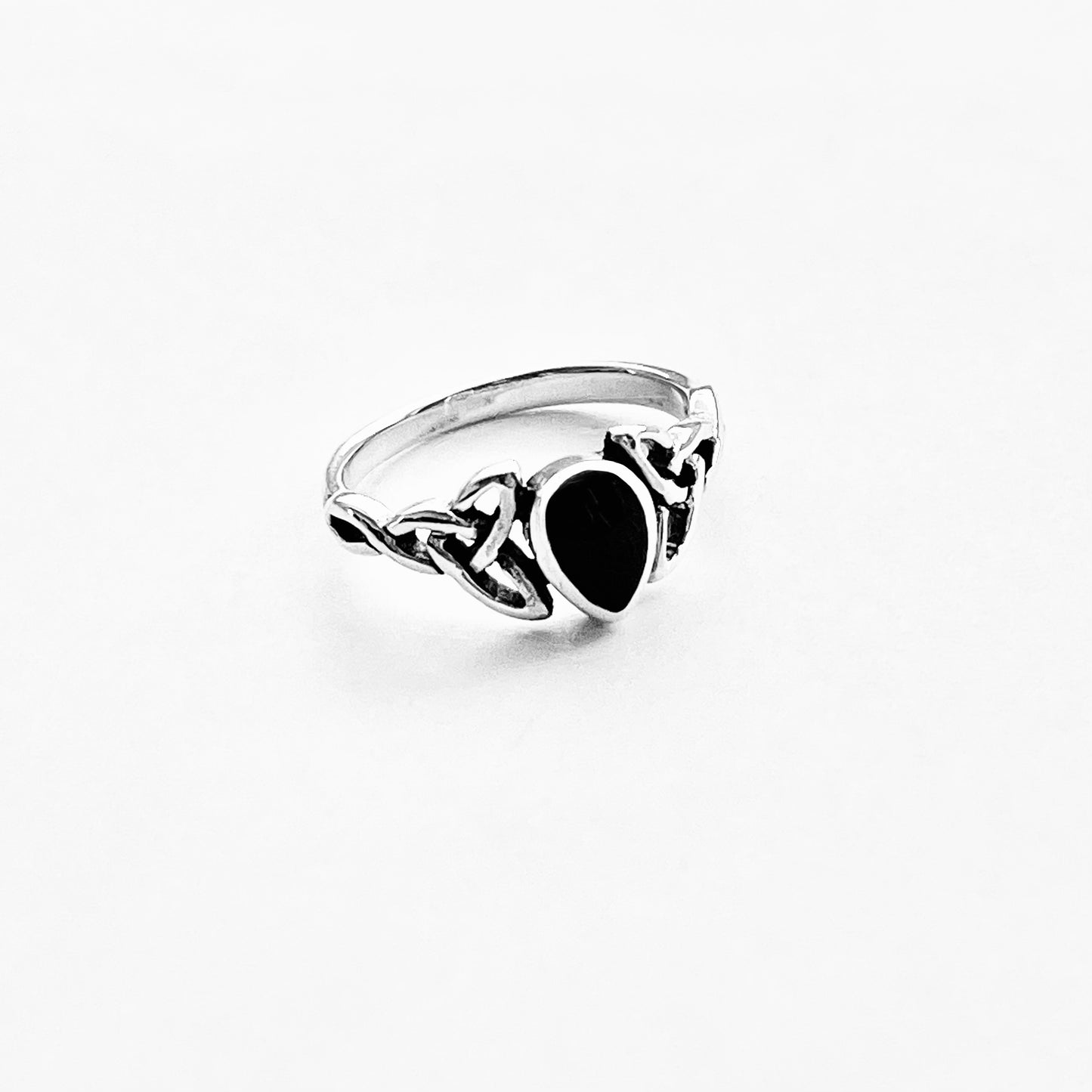 925 Sterling Silver Teardrop Black Onyx Ring | Celtic & Healing Silver Ring