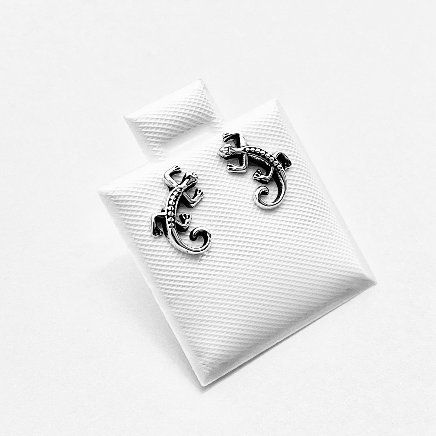 925 Sterling Silver Lizard Stud Earrings | Gecko & Reptile Silver Earrings