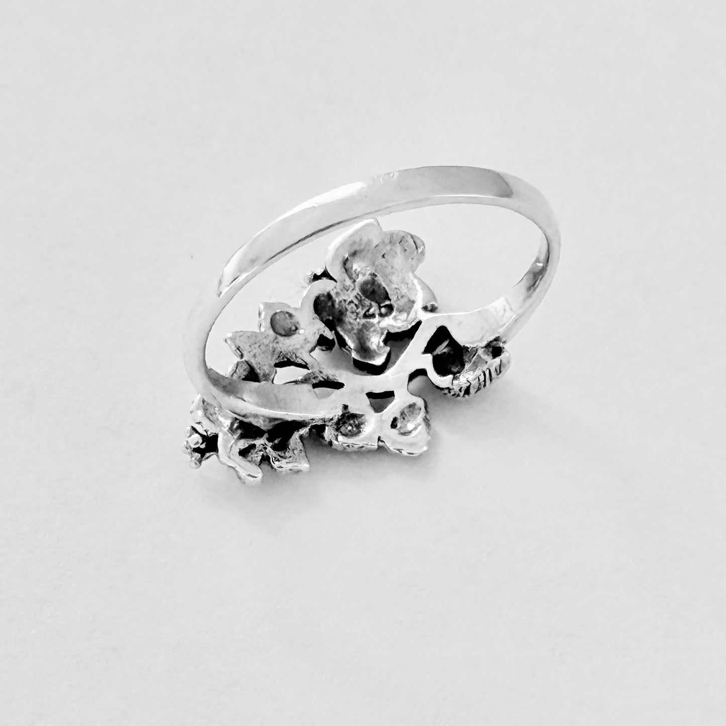 925 Sterling Silver Lily Flower Ring with Leaves | Floral Jewelry
