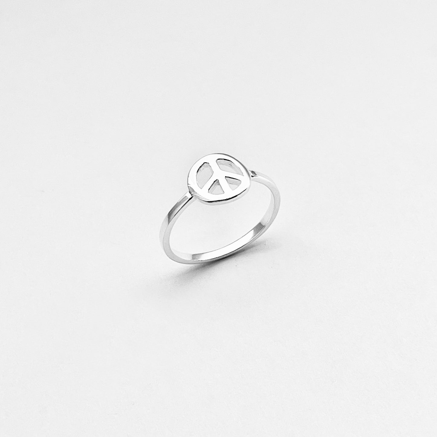 Sterling Silver Small Peace Sign Ring – High Polish Love Unity Silver Rings