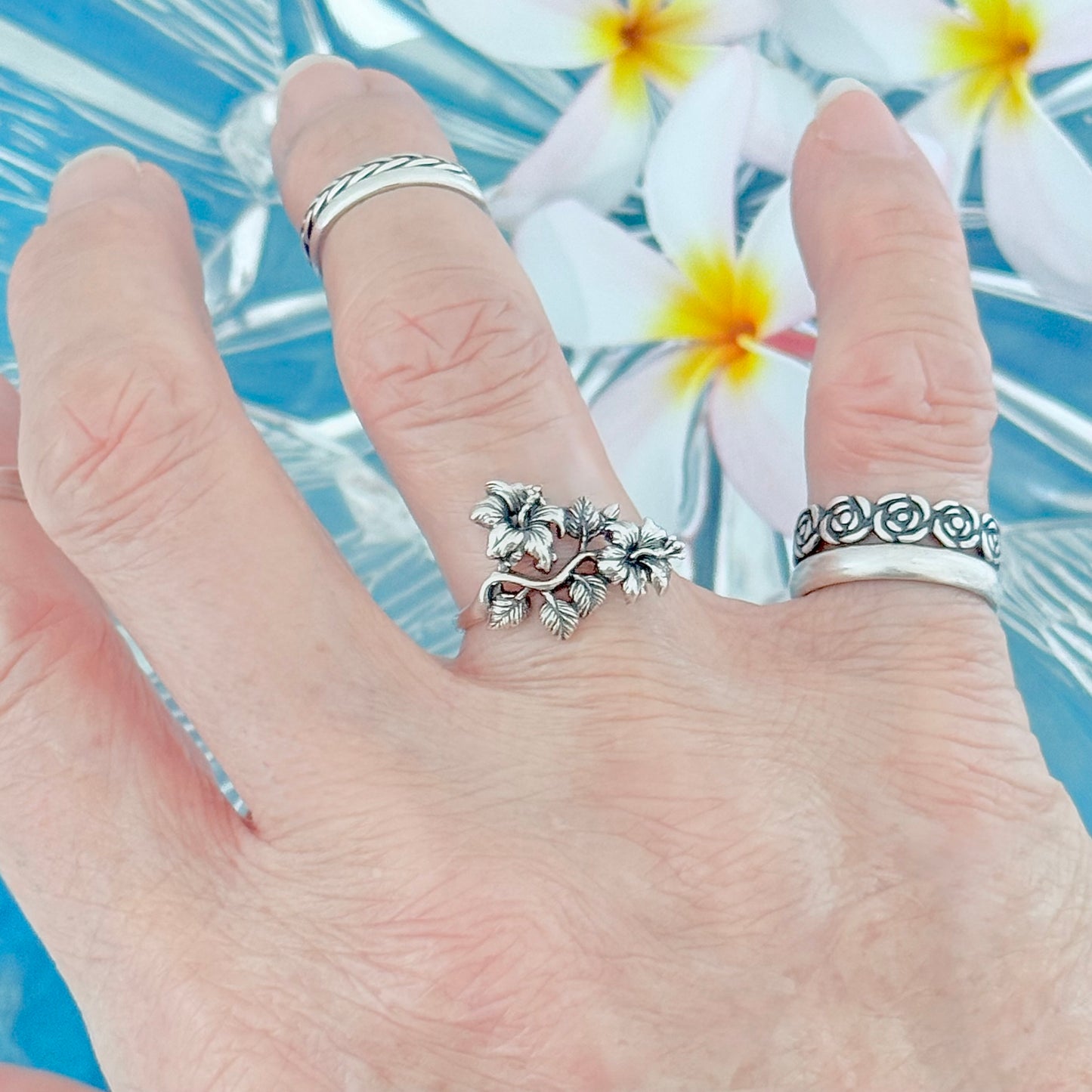 925 Sterling Silver Lily Flower Ring with Leaves | Floral Jewelry