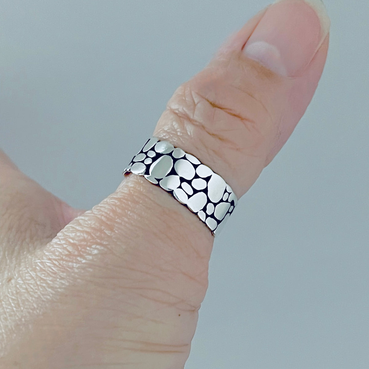 925 Sterling Silver Thin Eternity Cobblestone Band Ring – Pebble Stone Statement Silver Rings