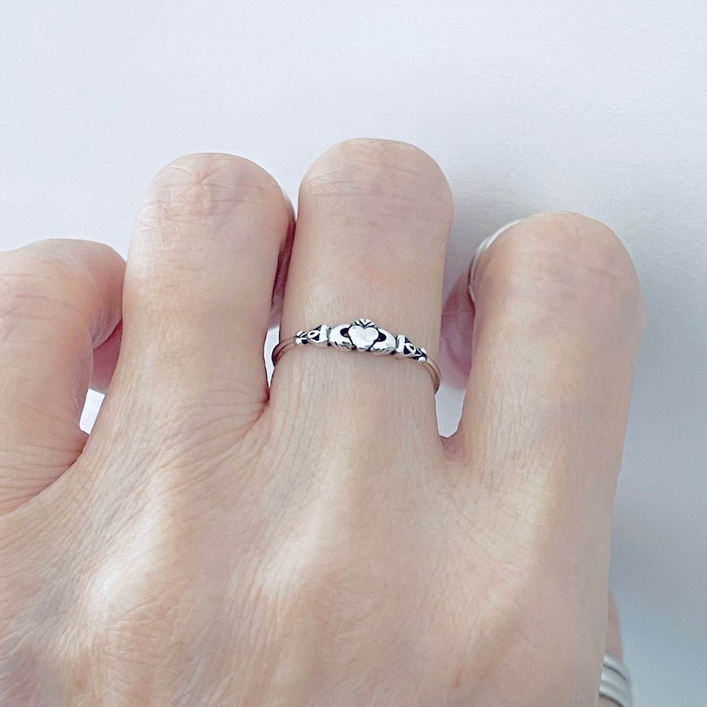 Sterling Silver Tiny Irish Claddagh Ring – Minimalist Heart Crown Friendship Rings
