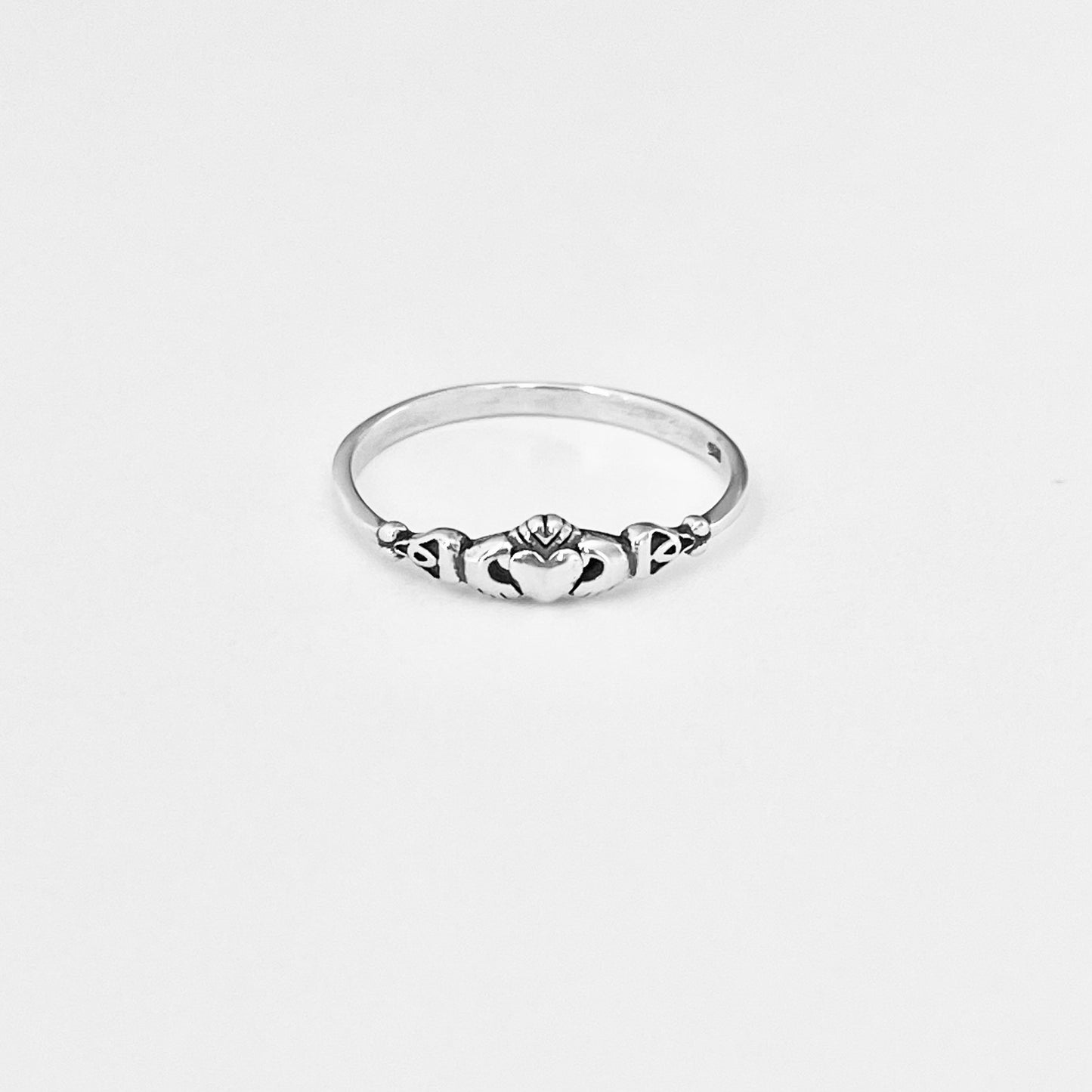 Sterling Silver Tiny Irish Claddagh Ring – Minimalist Heart Crown Friendship Rings
