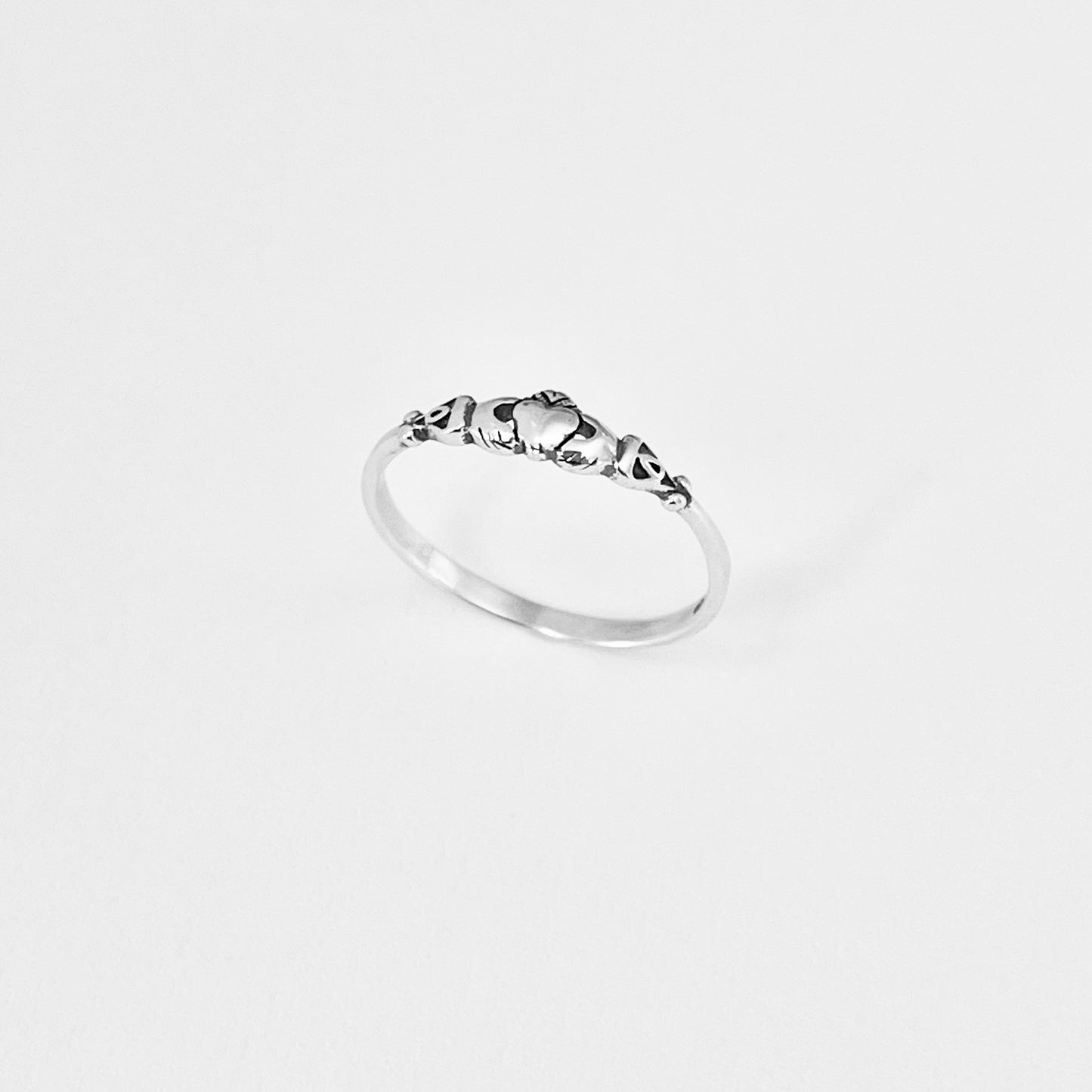 Sterling Silver Tiny Irish Claddagh Ring – Minimalist Heart Crown Friendship Rings