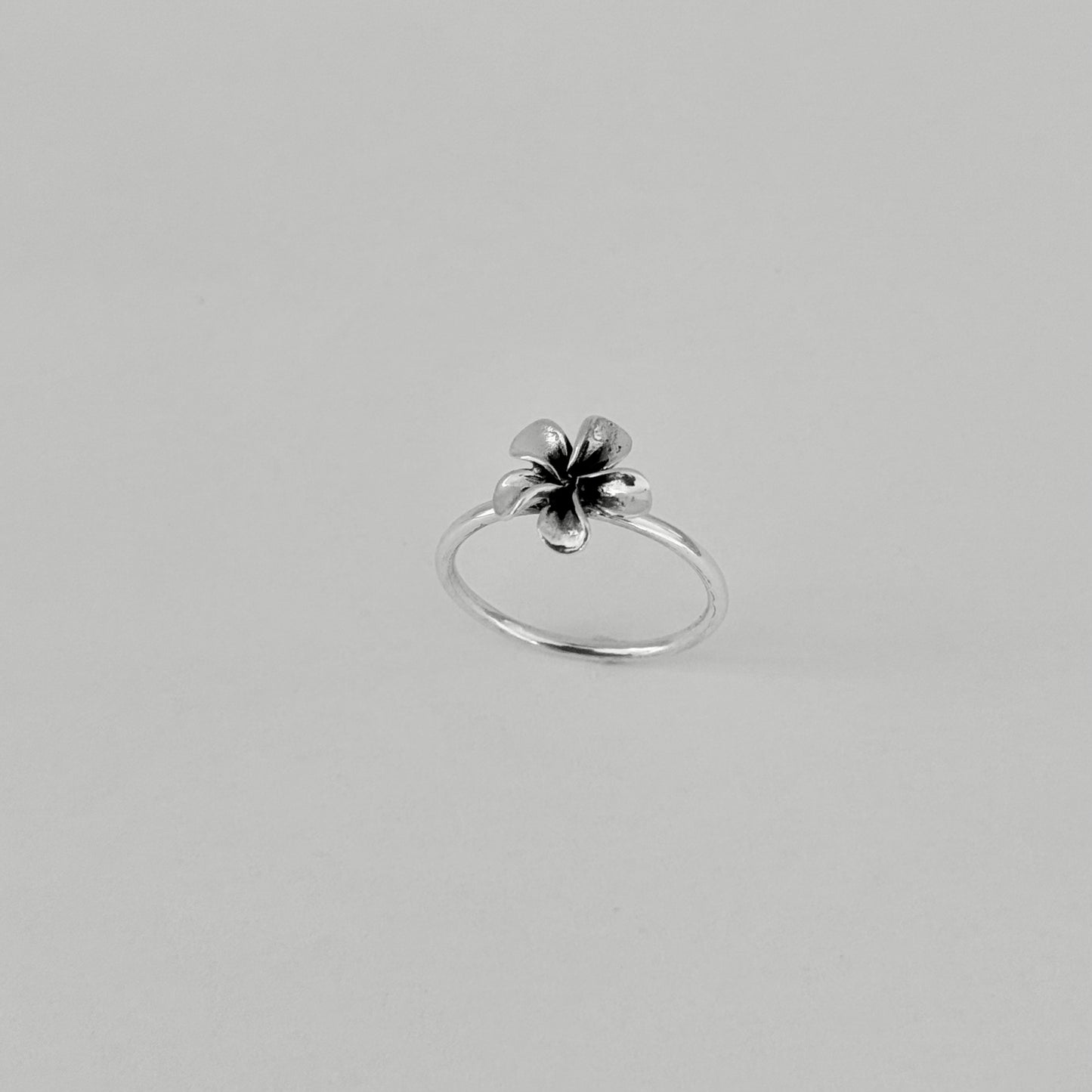 Sterling Silver Lily Flower Ring | Floral Rings, Hawaii Jewelry