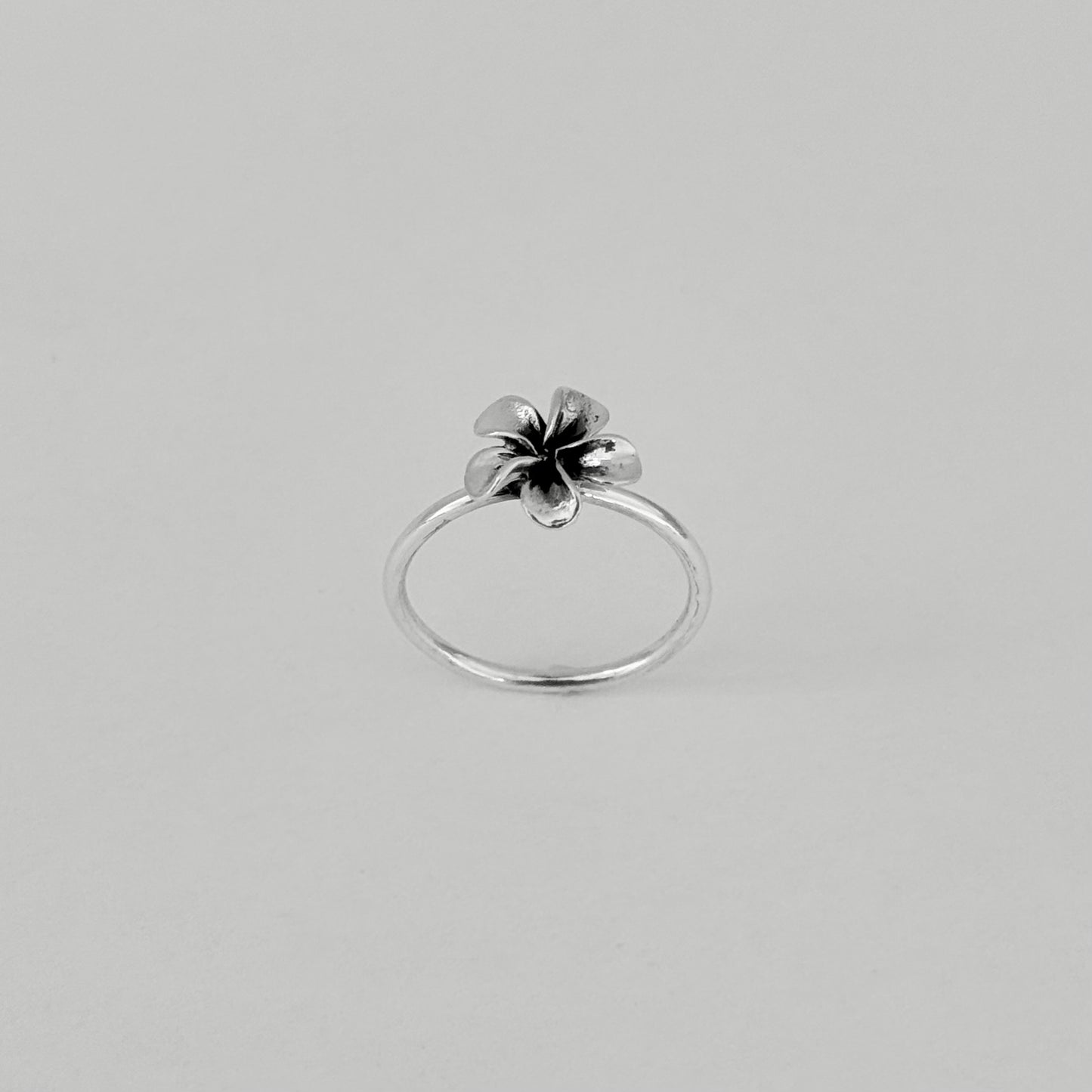 Sterling Silver Lily Flower Ring | Floral Rings, Hawaii Jewelry