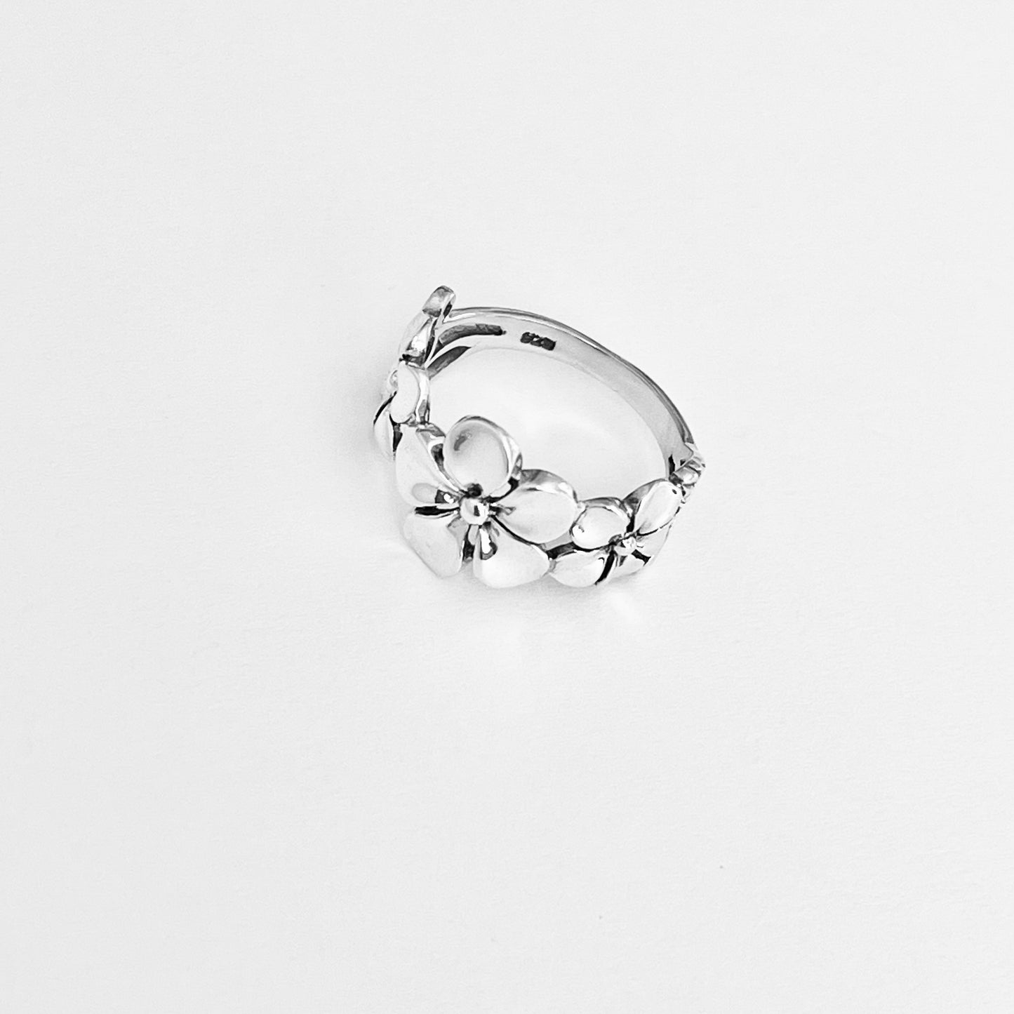 Sterling Silver Triple Plumeria Flower Ring with Leaves – Hawaiian Lei Silver Rings