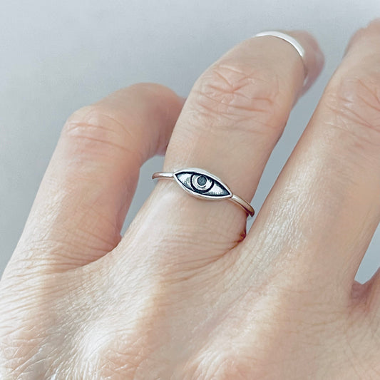 925 Sterling Silver Small Dainty Evil Eye Ring | All Seeing Eye Protector Silver Rings