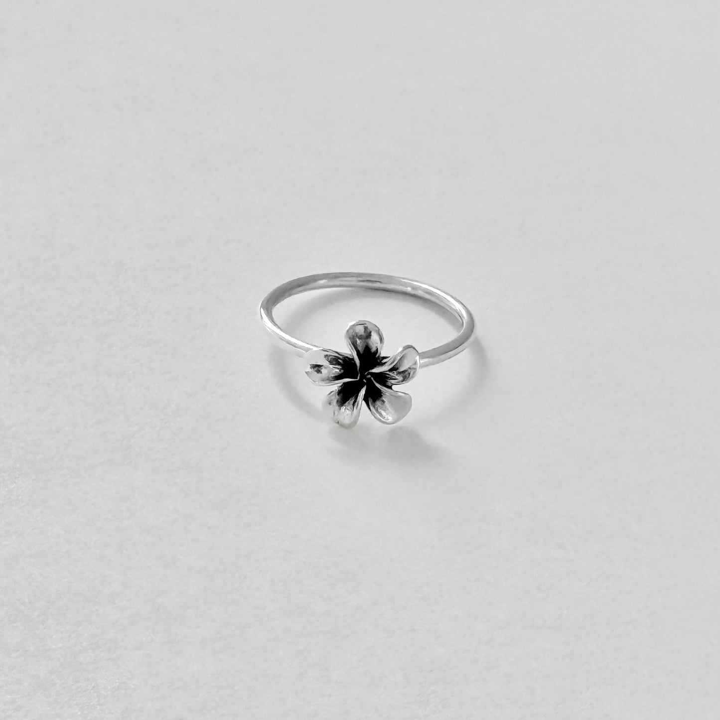 Sterling Silver Lily Flower Ring | Floral Rings, Hawaii Jewelry