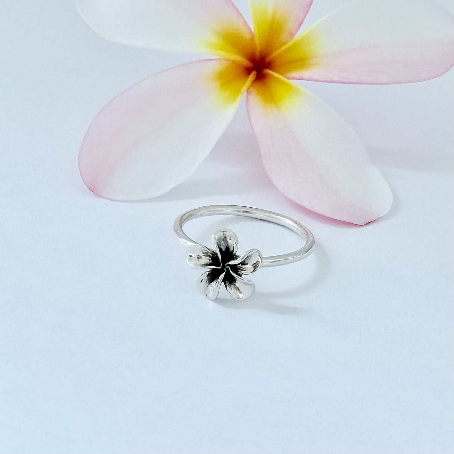 Sterling Silver Lily Flower Ring | Floral Rings, Hawaii Jewelry