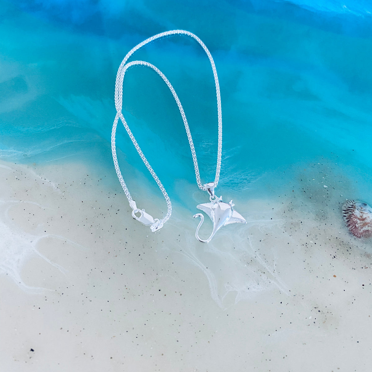 925 Sterling Silver Unisex Stingray Necklace – Tampa Bay Ray Pendant Chain