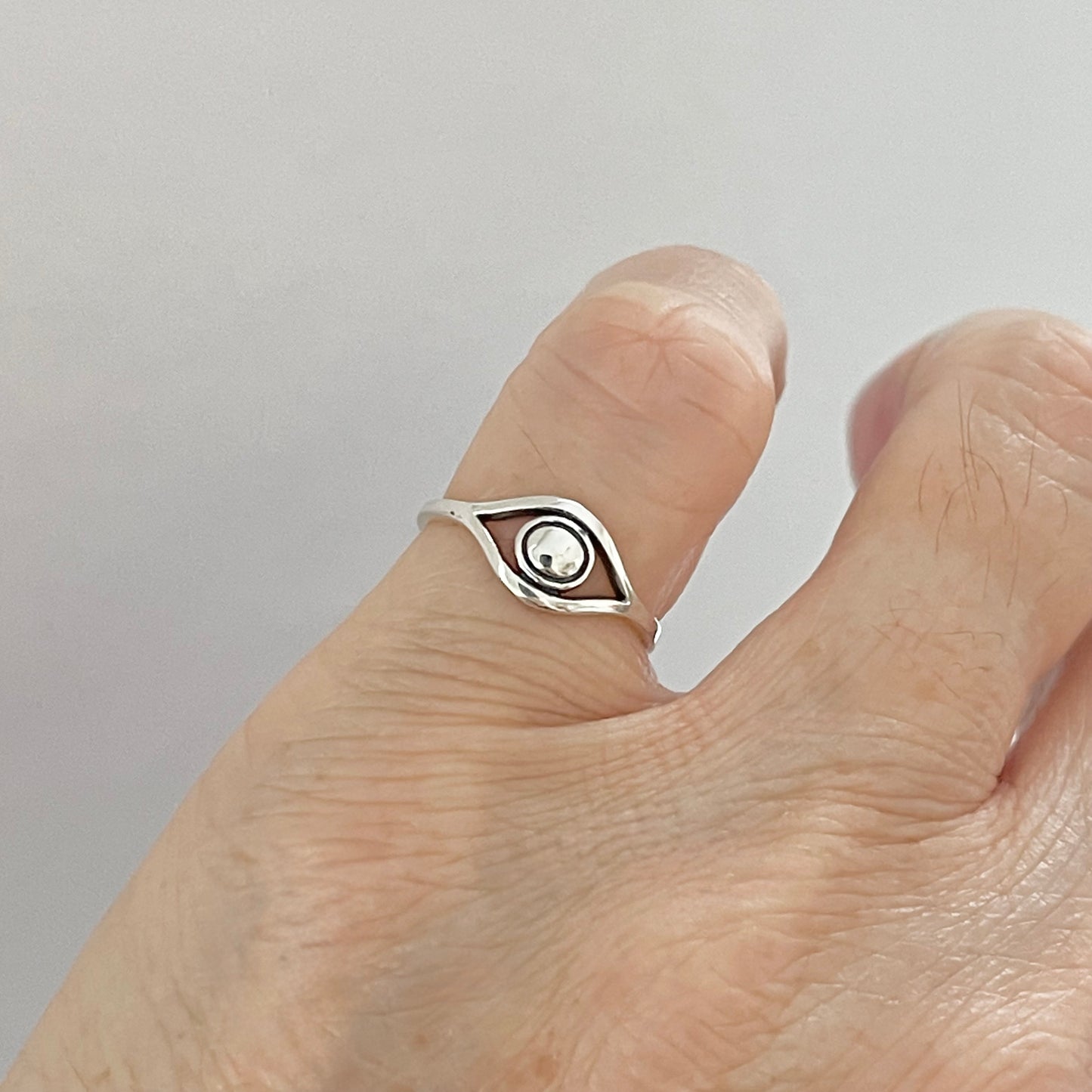 Sterling Silver Simple Eye Ring, All Seeing Eye Ring, Evil Eye Rings, Protector Ring