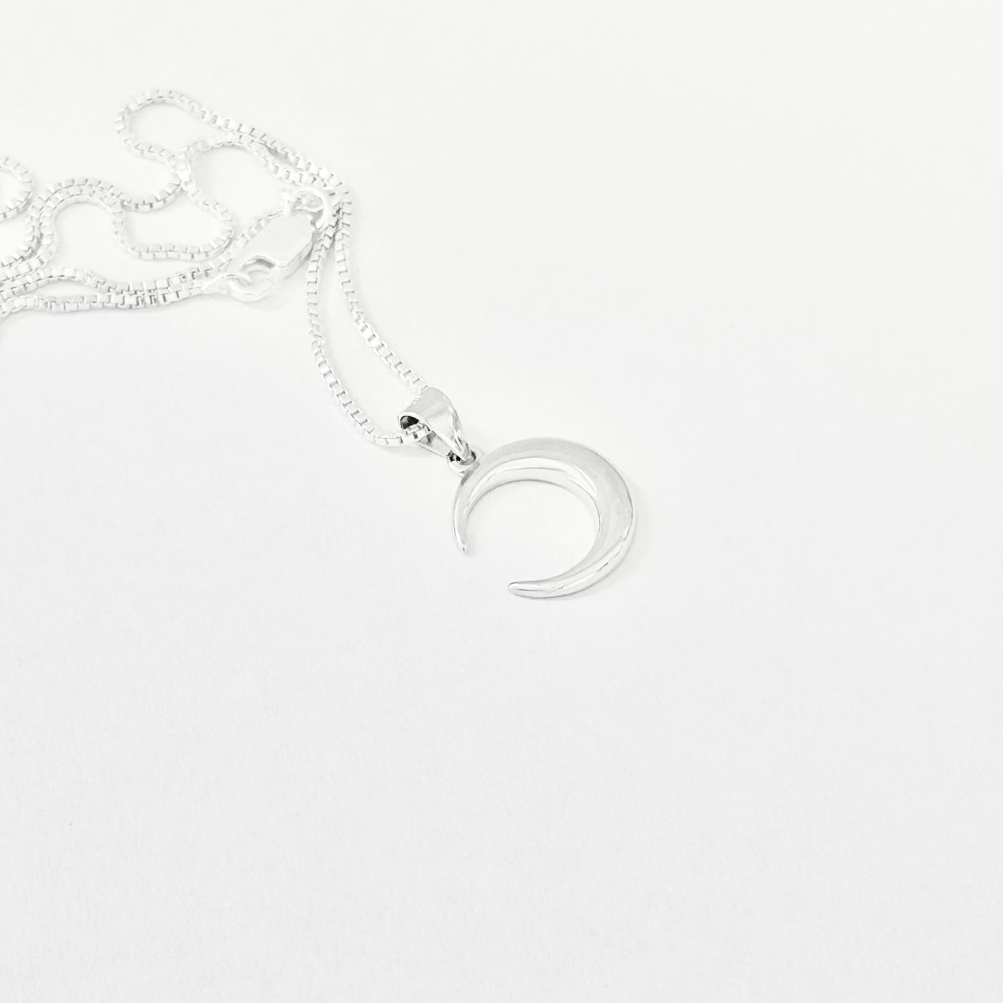 925 Sterling Silver Crescent Moon Necklace | Celestial Pendant with Italian Box Chain