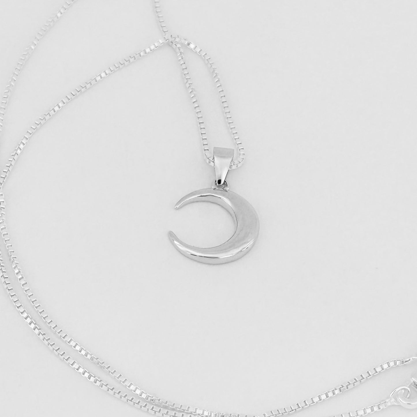 925 Sterling Silver Crescent Moon Necklace | Celestial Pendant with Italian Box Chain