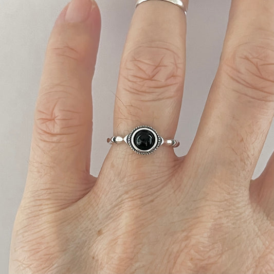 Sterling Silver Minimalist Black Onyx Ring with Bamboo Band, Stone Silver Rings