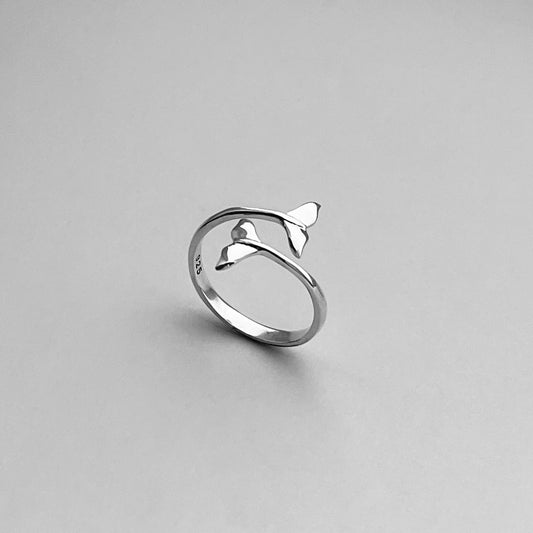 Sterling Silver Delicate Wraparound Whale Tail Ring, Fish Silver Rings, Ocean Ring