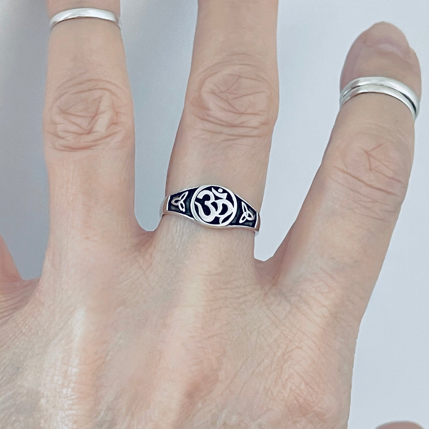 925 Sterling Silver OM Ring with Triquetras | Yoga & Celtic Knot Jewelry