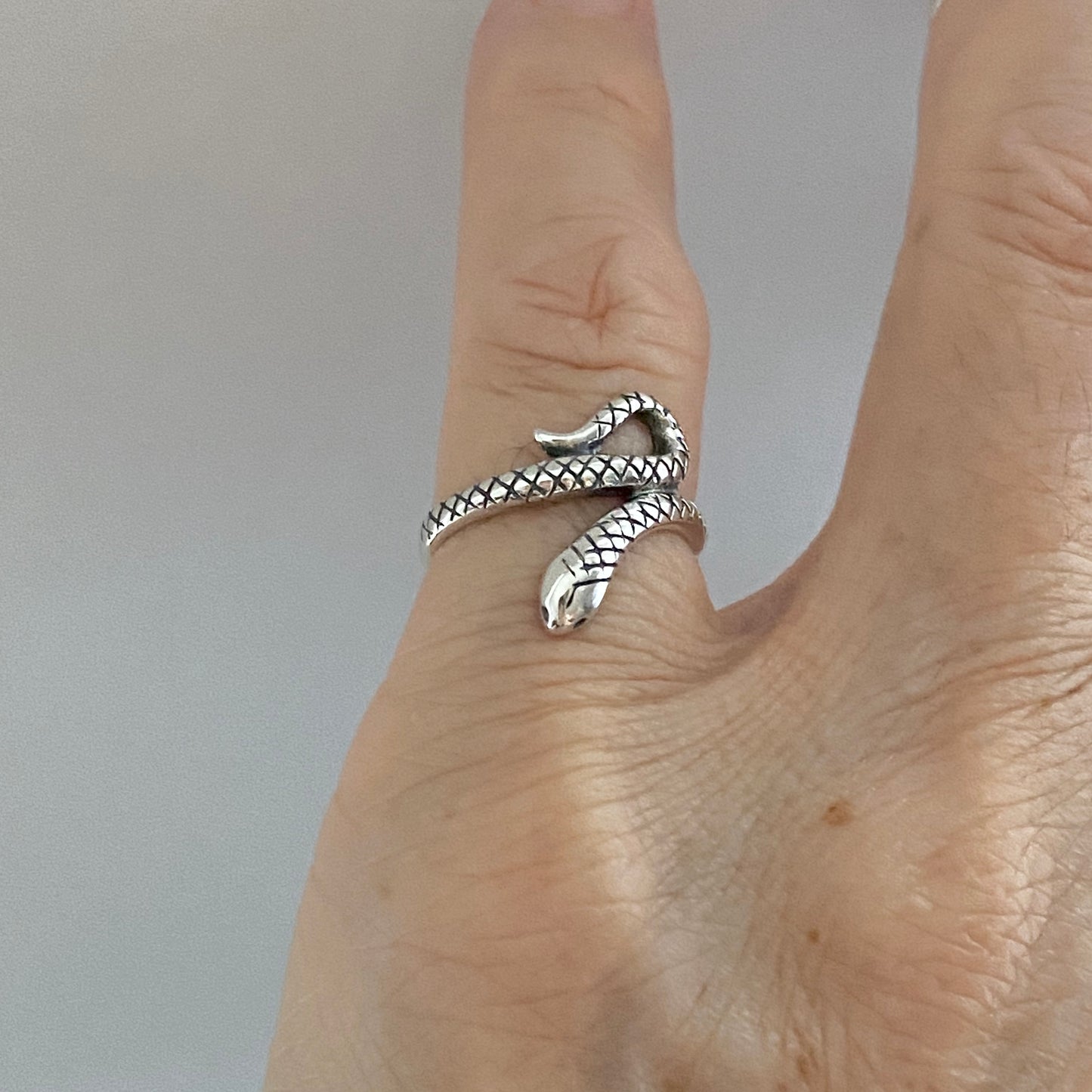 Sterling Silver Snake Toe Ring, Reptile Silver Rings, Animal Ring