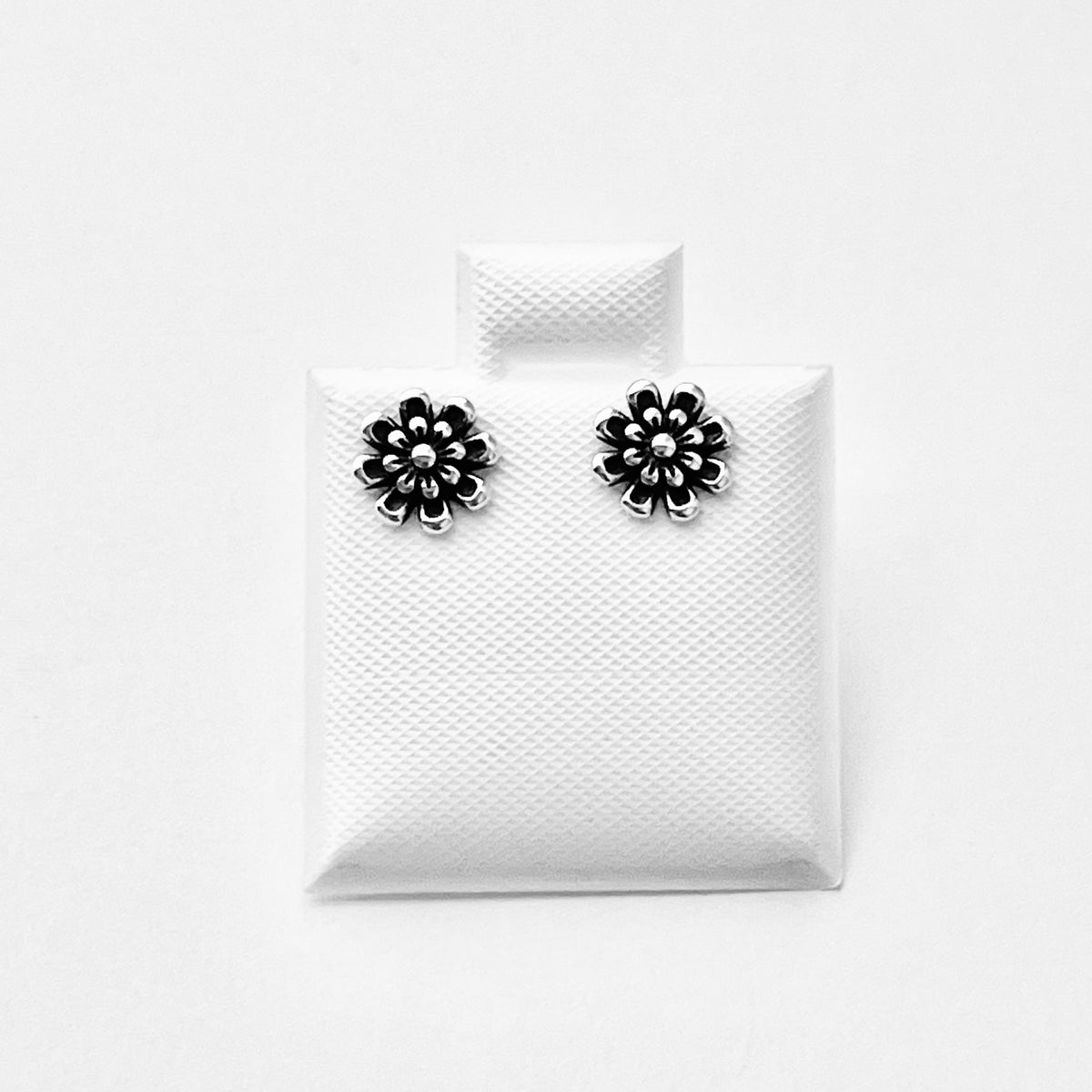 925 Sterling Silver Small Zinnia Flower Stud Earrings | Dainty Floral Flower Earring