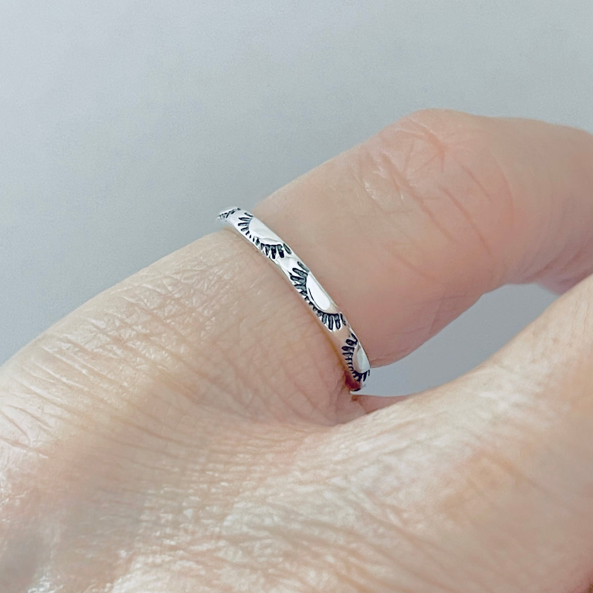 925 Sterling Silver Dainty Eternity Sun Band Ring | Unisex Stackable Celestial Wedding Bands
