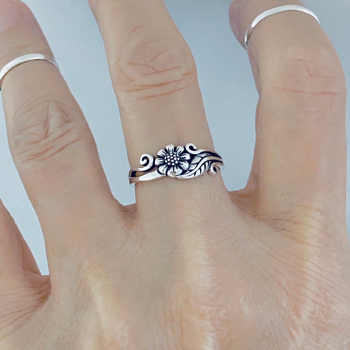 Sterling Silver Small Dainty Sunflower Ring with Leaf, Flower Jewelry