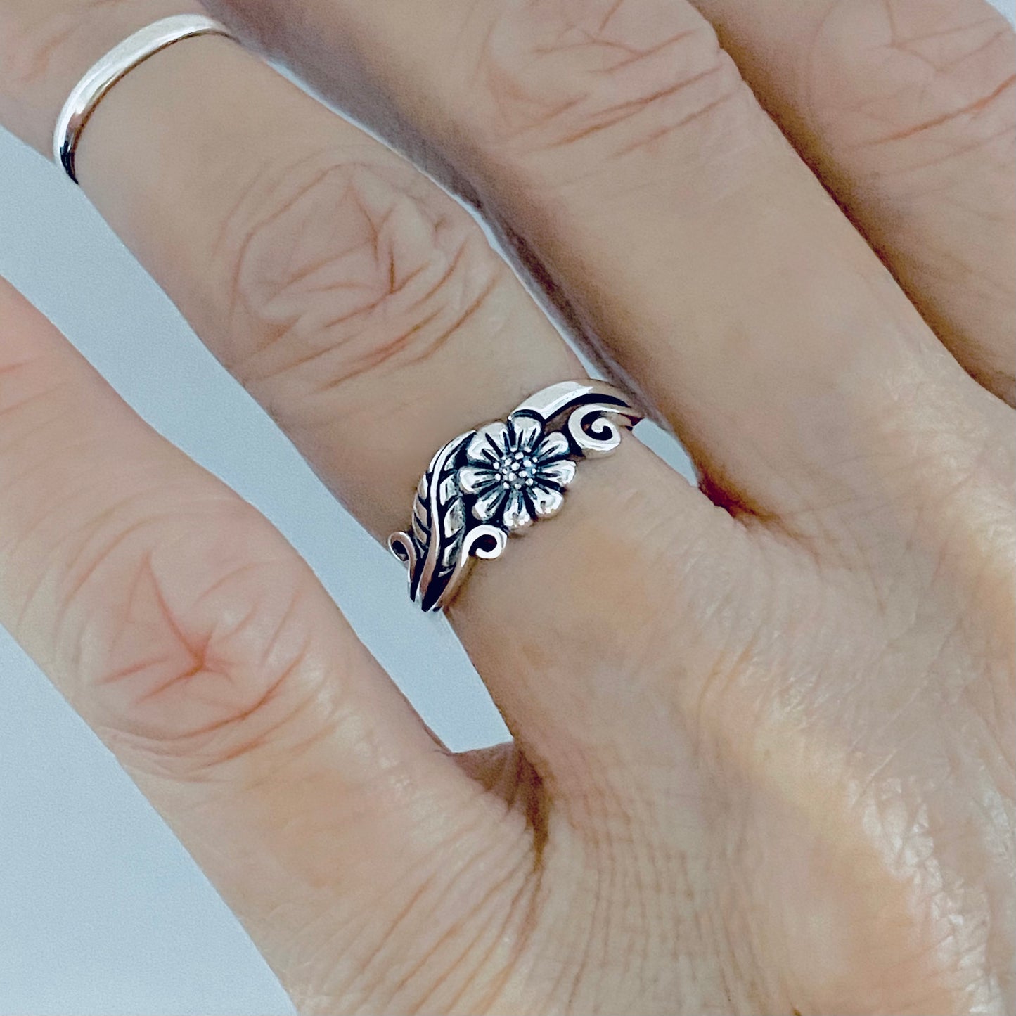 Sterling Silver Small Dainty Sunflower Ring with Leaf, Flower Jewelry