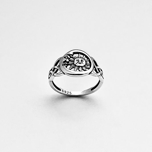 Sterling Silver Sun and Moon Face Ring – Celtic Triquetra Celestial Silver Rings