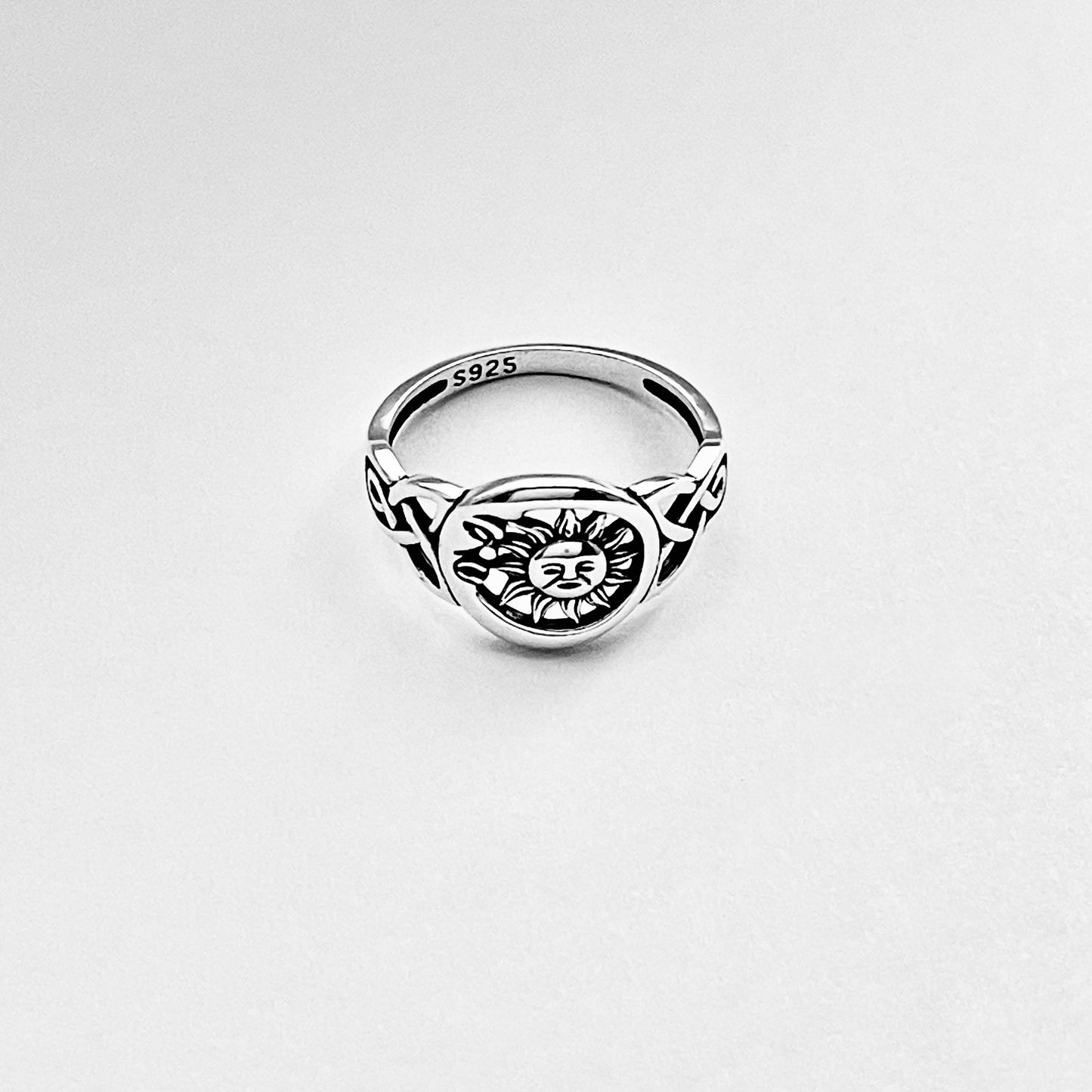 Sterling Silver Sun and Moon Face Ring – Celtic Triquetra Celestial Silver Rings