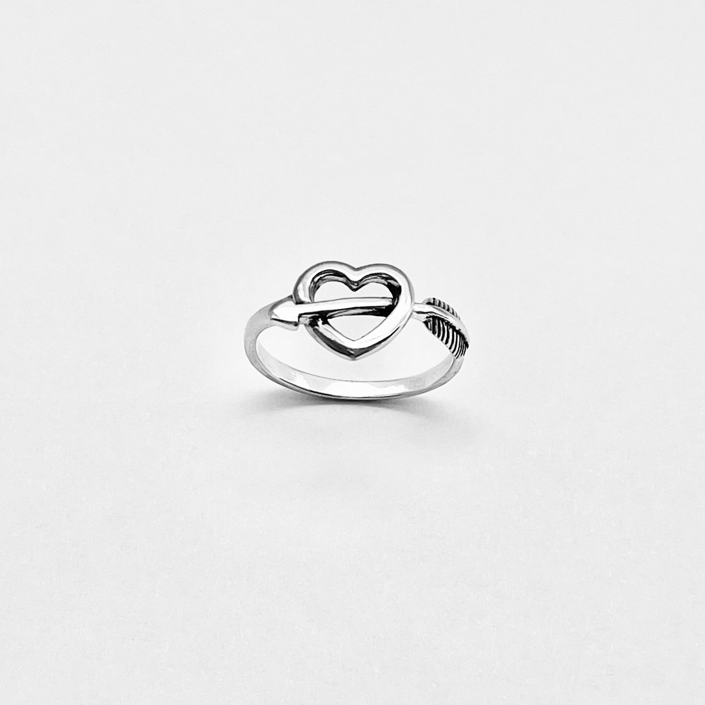 925 Sterling Silver Bow and Arrow Pierced Heart Ring | Forever Deep Love Silver Rings
