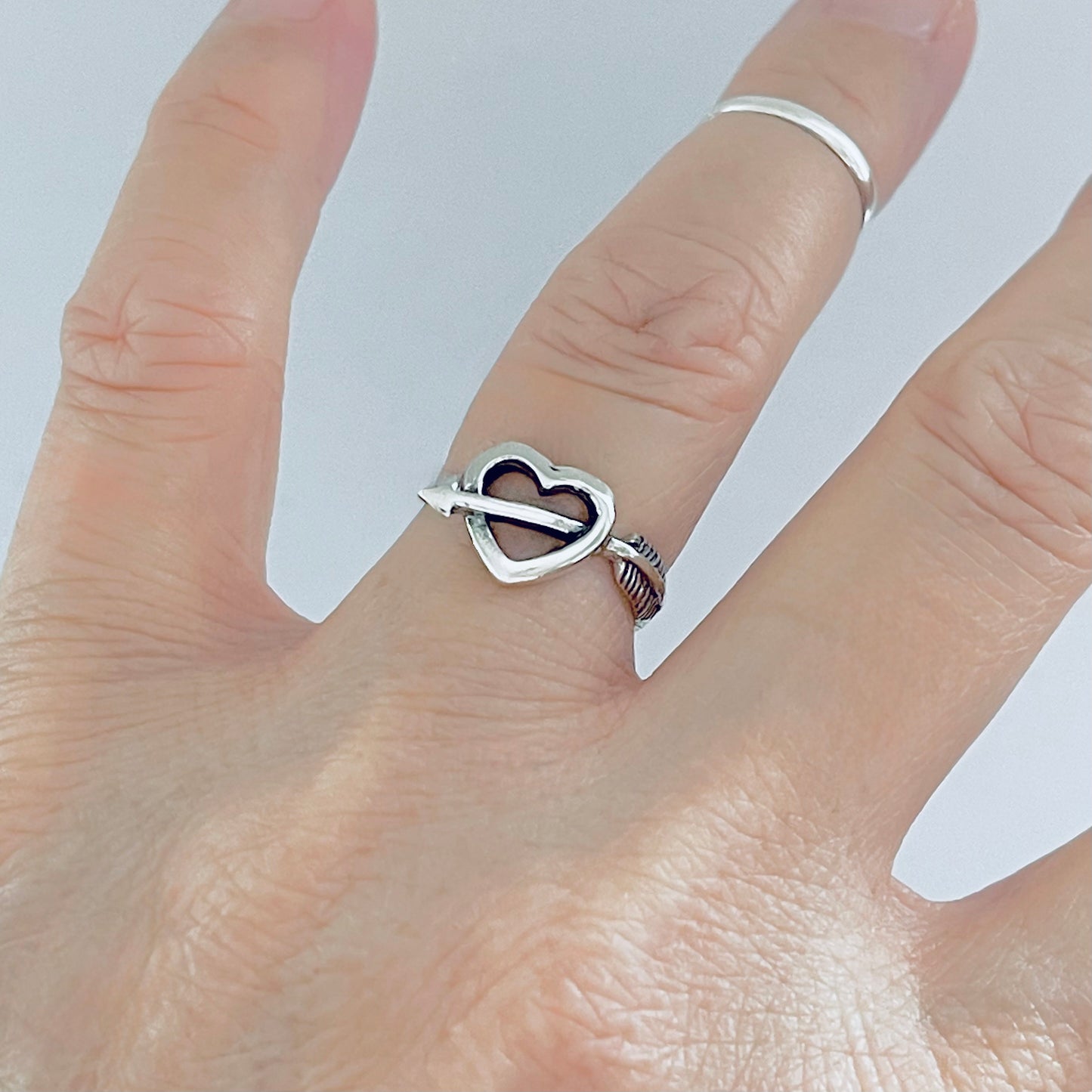 925 Sterling Silver Bow and Arrow Pierced Heart Ring | Forever Deep Love Silver Rings