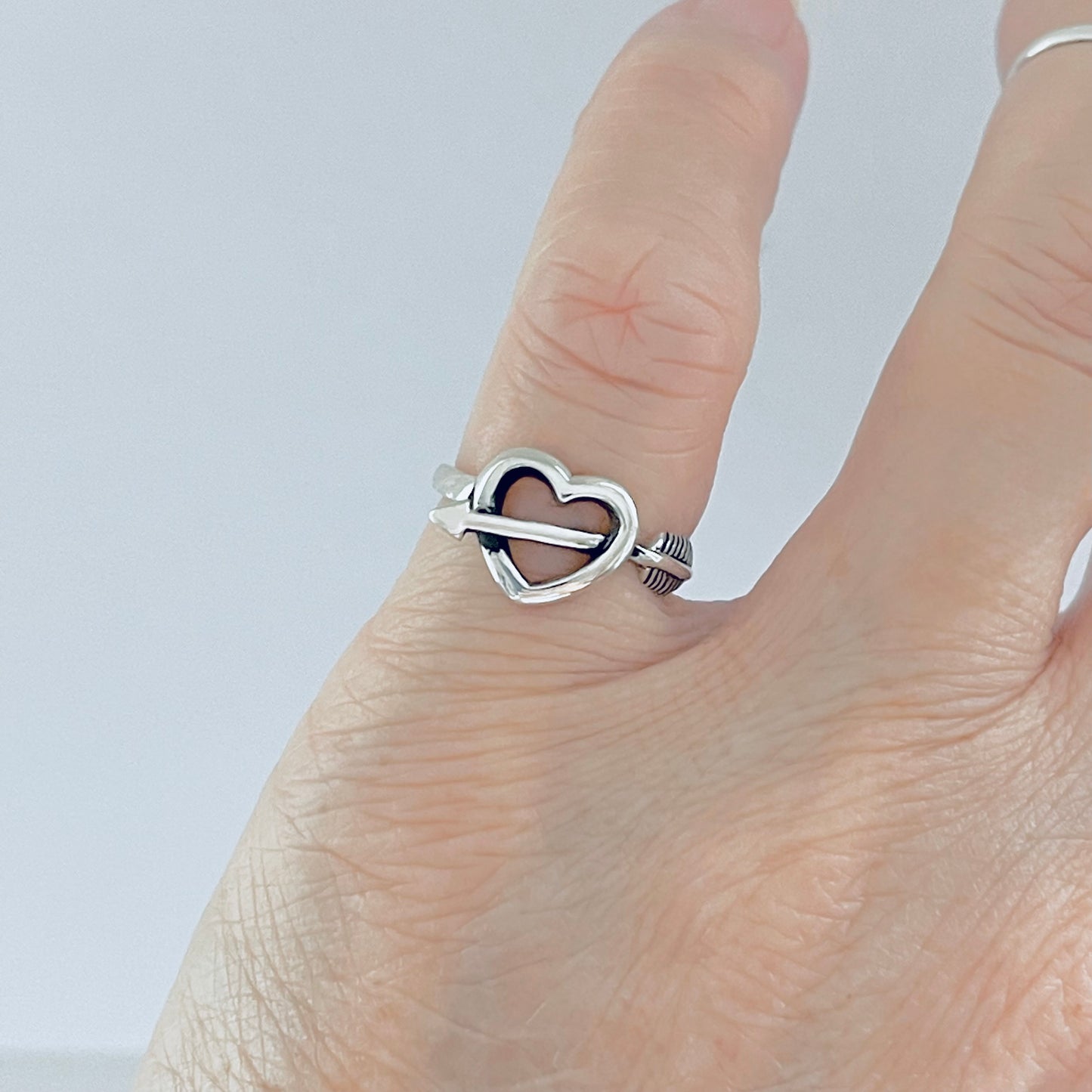 925 Sterling Silver Bow and Arrow Pierced Heart Ring | Forever Deep Love Silver Rings