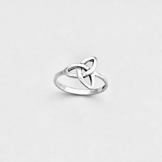 Sterling Silver Classic Triquetra Ring, Celtic Love Knots Silver Rings