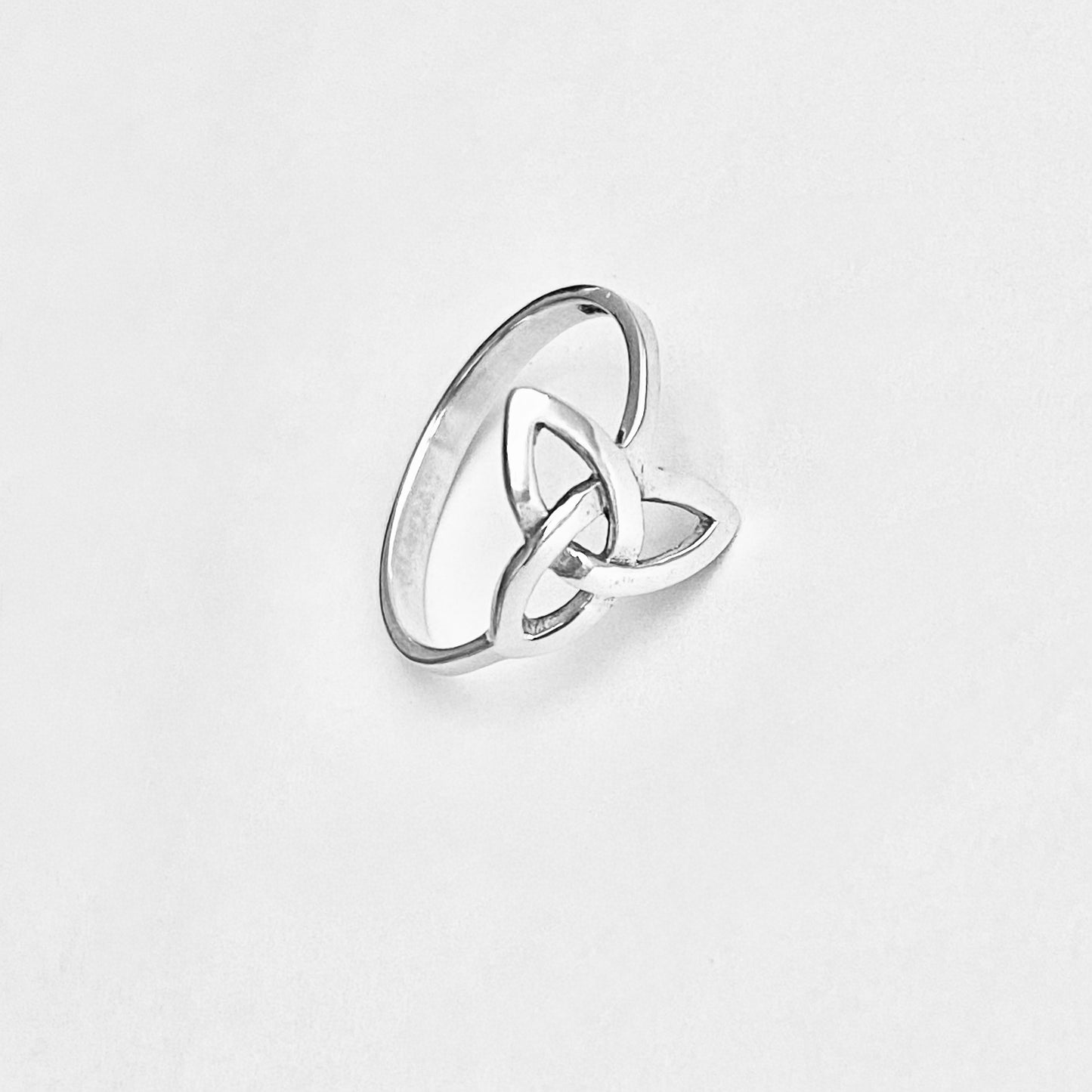 Sterling Silver Classic Triquetra Ring, Celtic Love Knots Silver Rings