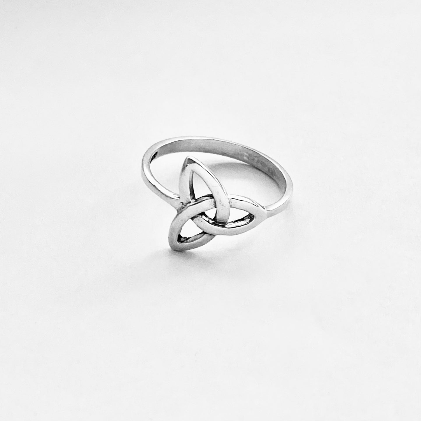Sterling Silver Classic Triquetra Ring, Celtic Love Knots Silver Rings