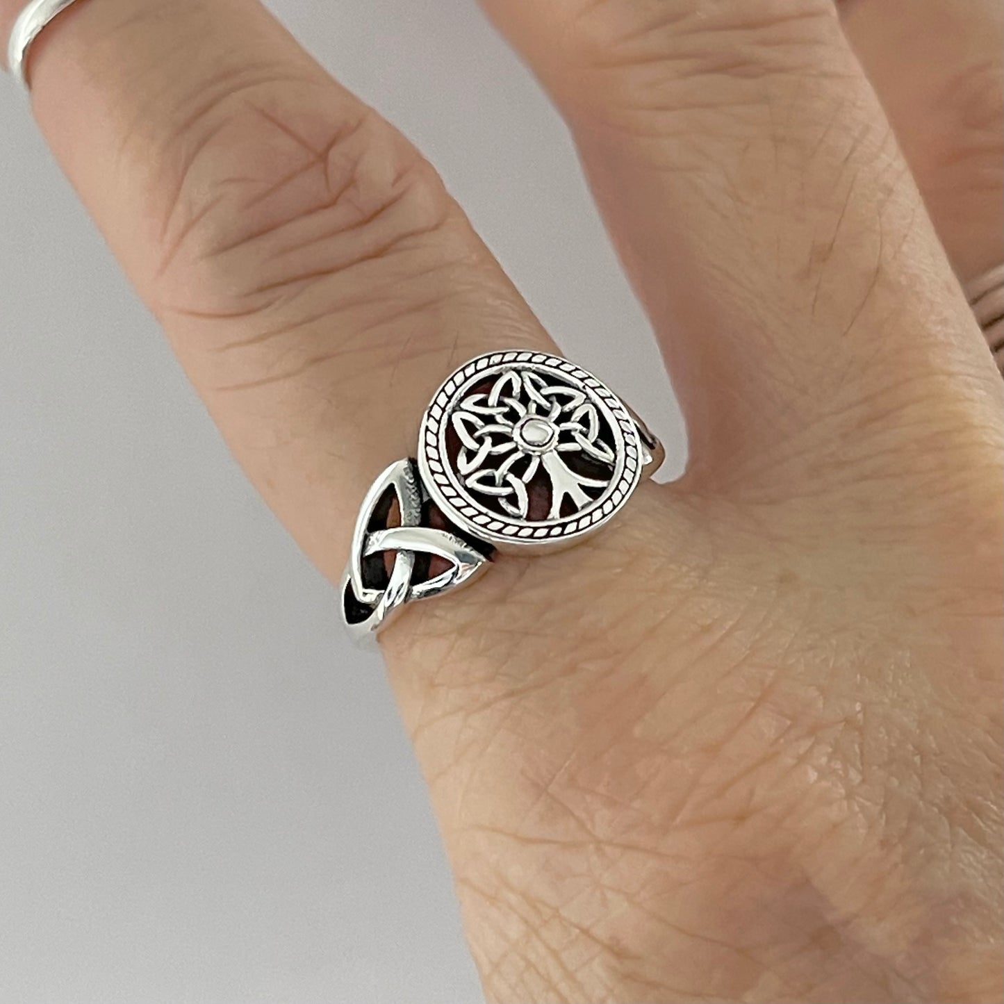 Sterling Silver Little Triquetras Tree of Life Ring with Side Celtic, Silver Rings