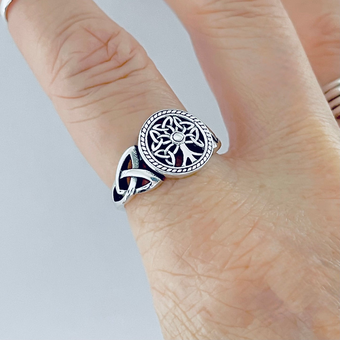 Sterling Silver Little Triquetras Tree of Life Ring with Side Celtic, Fortune Jewelry, Trinity Knots