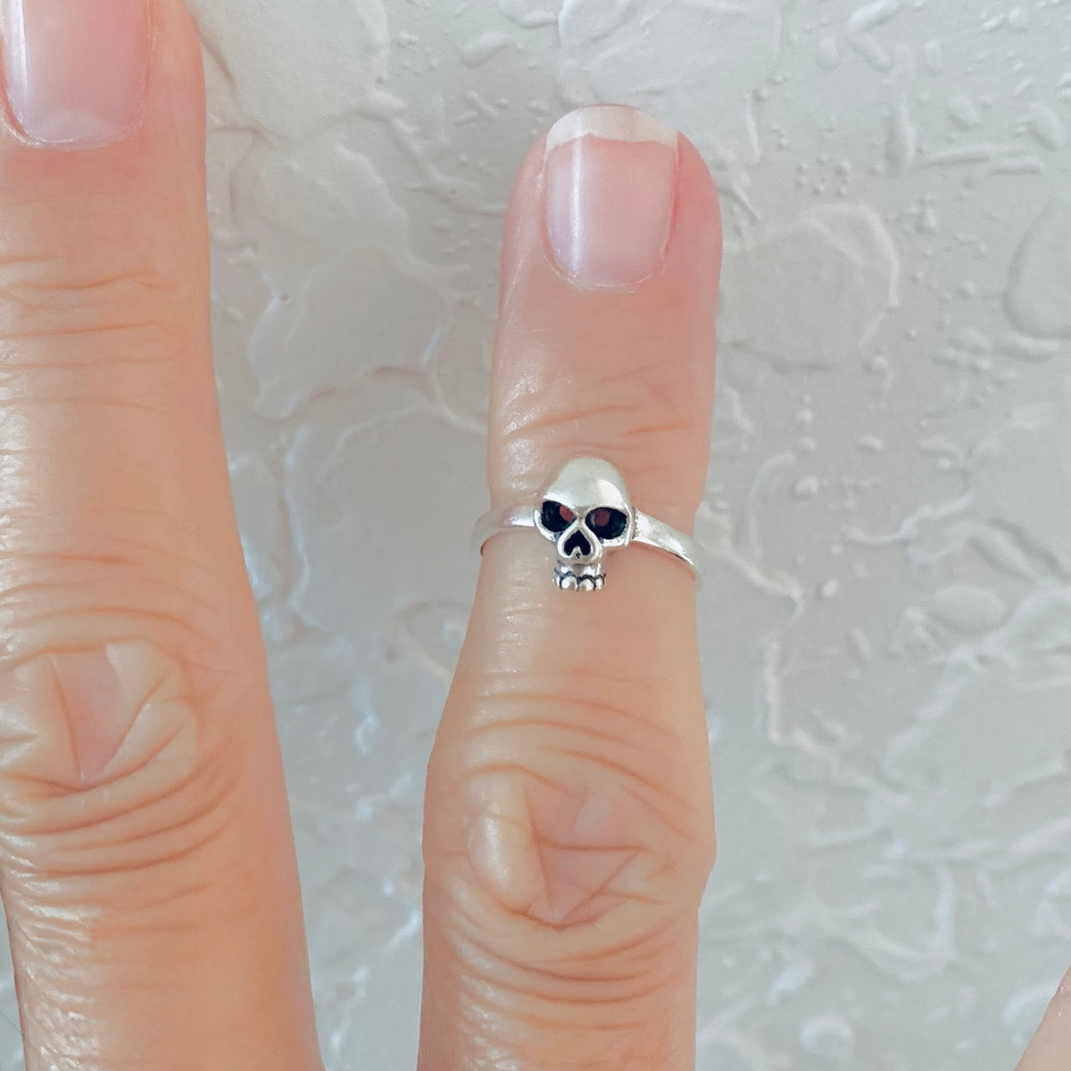 925 Sterling Silver Skull Toe Ring – Gothic Skeleton Head Jewelry