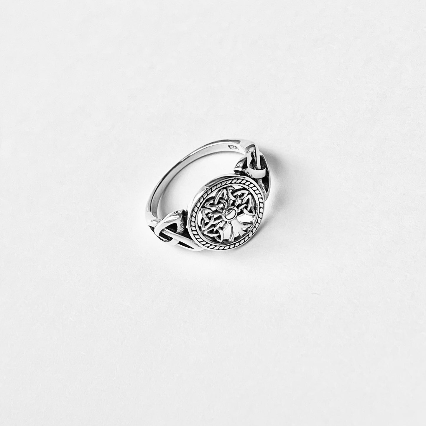 Sterling Silver Little Triquetras Tree of Life Ring with Side Celtic, Fortune Jewelry, Trinity Knots
