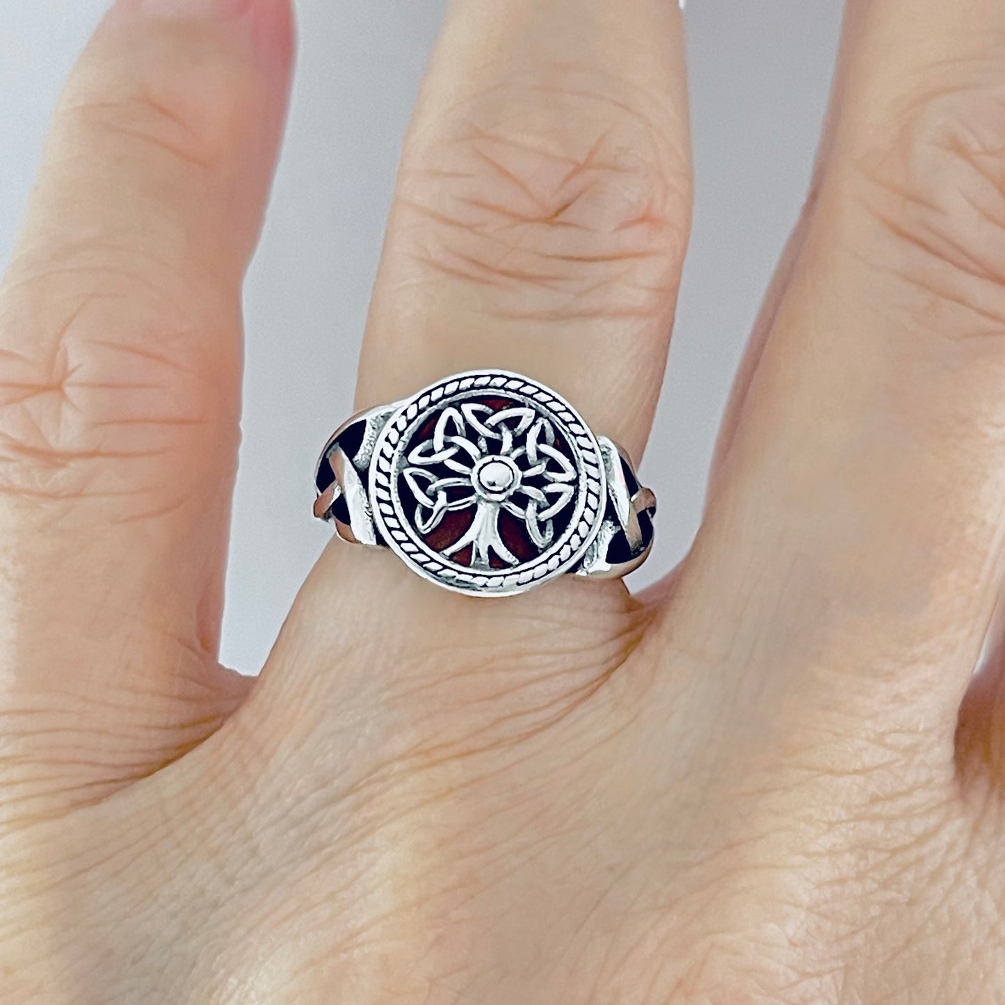 Sterling Silver Little Triquetras Tree of Life Ring with Side Celtic, Fortune Jewelry, Trinity Knots