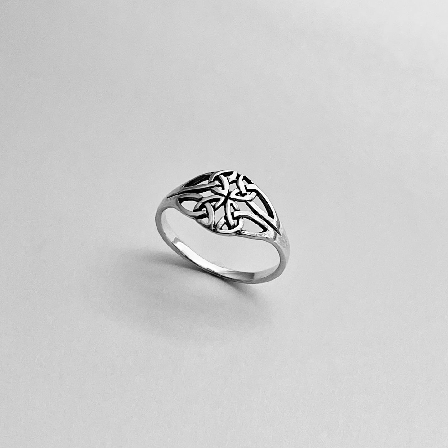 Sterling Silver Quadruple Thin Celtic Ring, Trinity Knots Rings