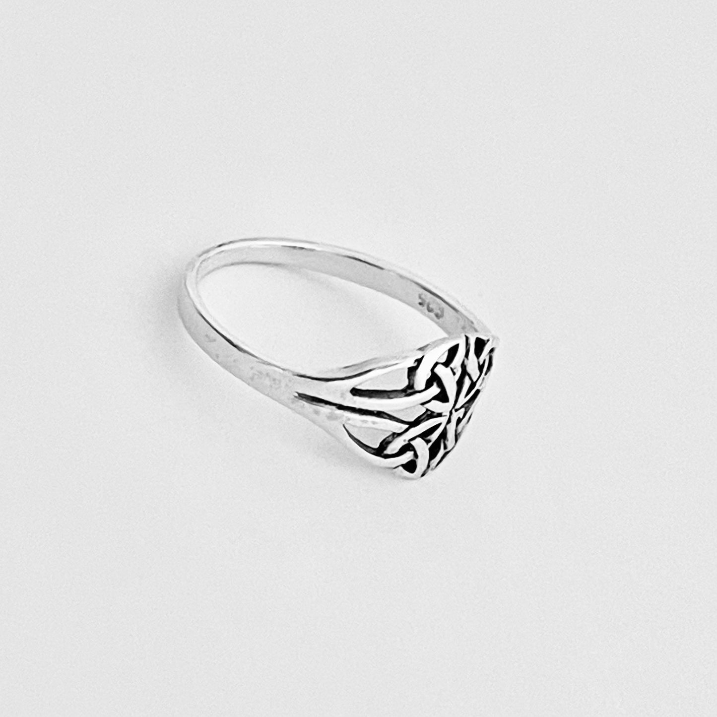 Sterling Silver Thin Quadruple Celtic Ring, Delicate Trinity Knots Jewelry