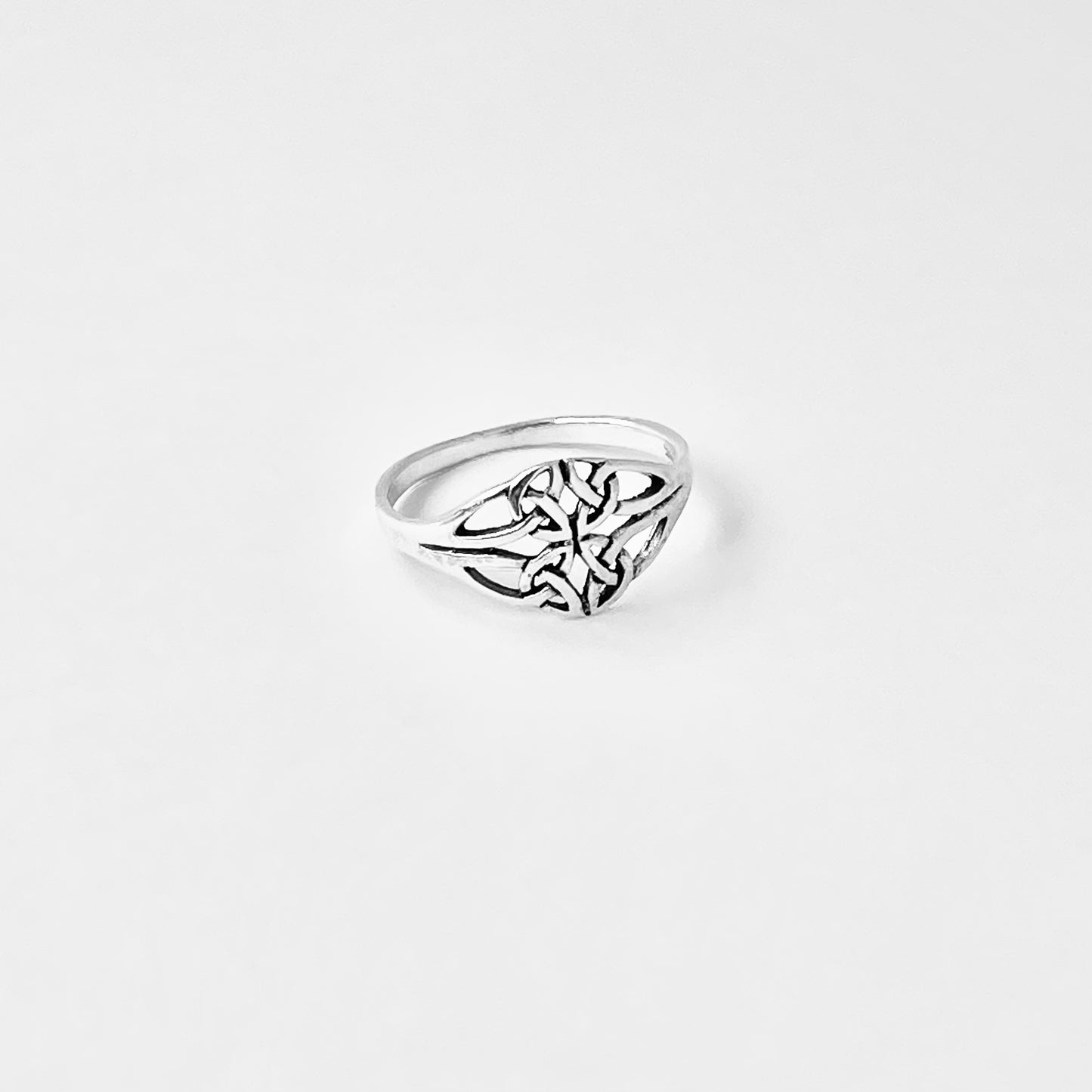 Sterling Silver Thin Quadruple Celtic Ring, Delicate Trinity Knots Jewelry