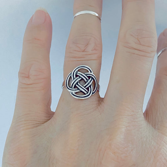 Sterling Silver Round Thin Celtic Knot Ring, Minimalist Rings, Weave Jewelry