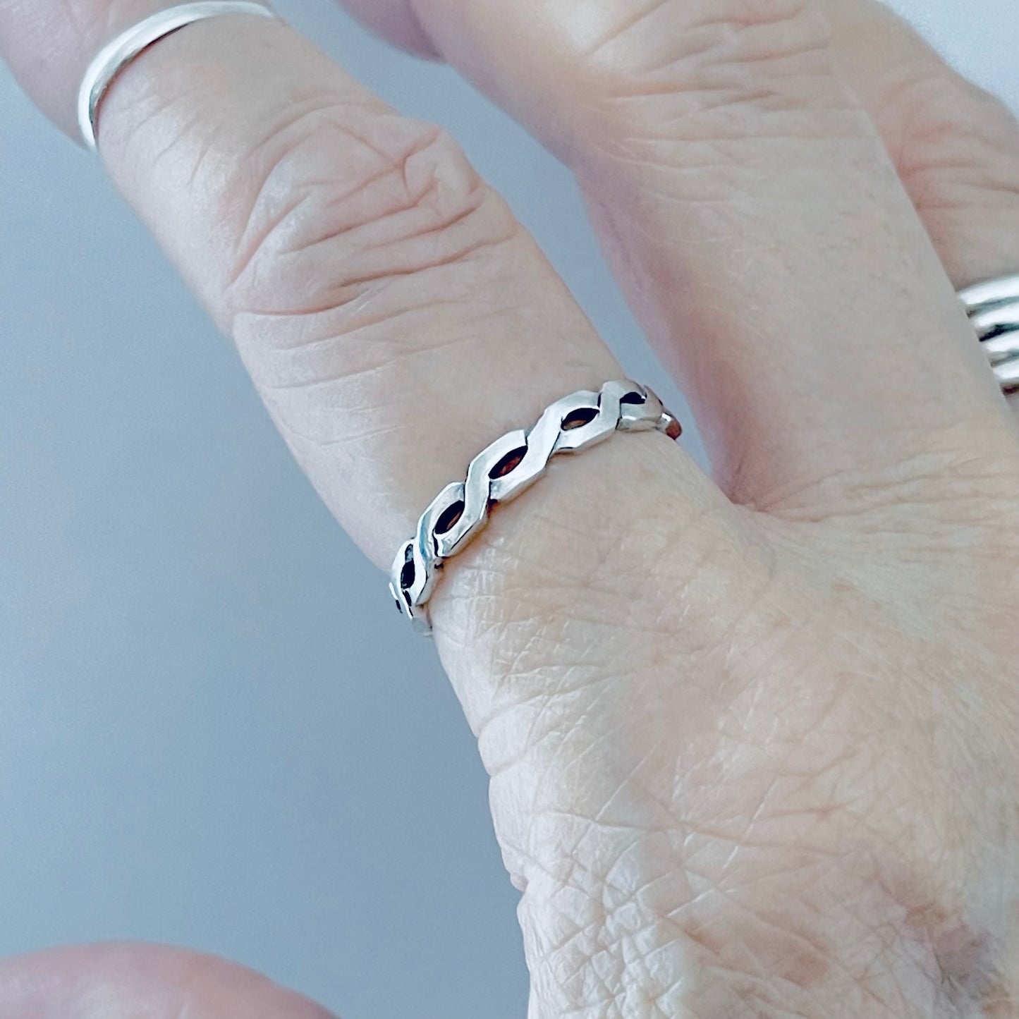 Sterling Silver Square Eternity Infinity Ring, Love Bands, Link Chain Jewelry